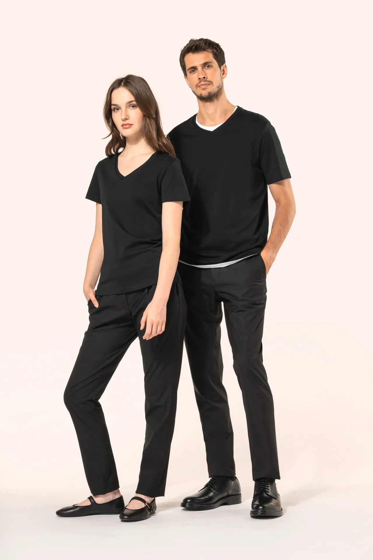 Supima® Damen-T-Shirt mit V-Ausschnitt und kurzen Ärmeln