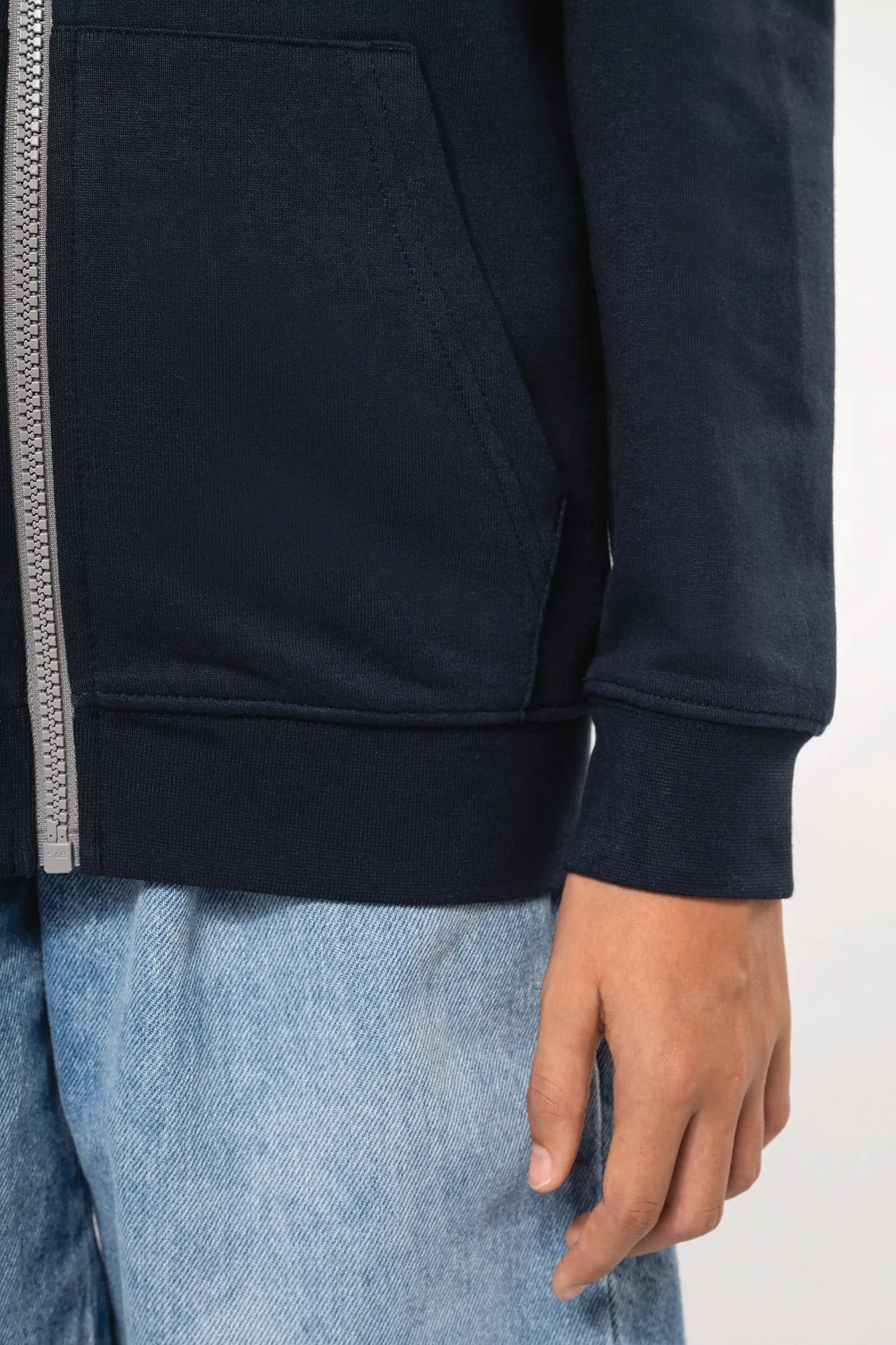 Kinder KAPUZENSWEATSHIRT mit Reißverschluss