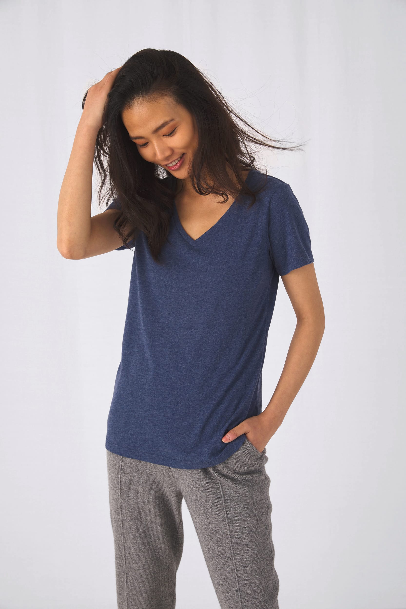 TriBlend V-neck TEE / Woman