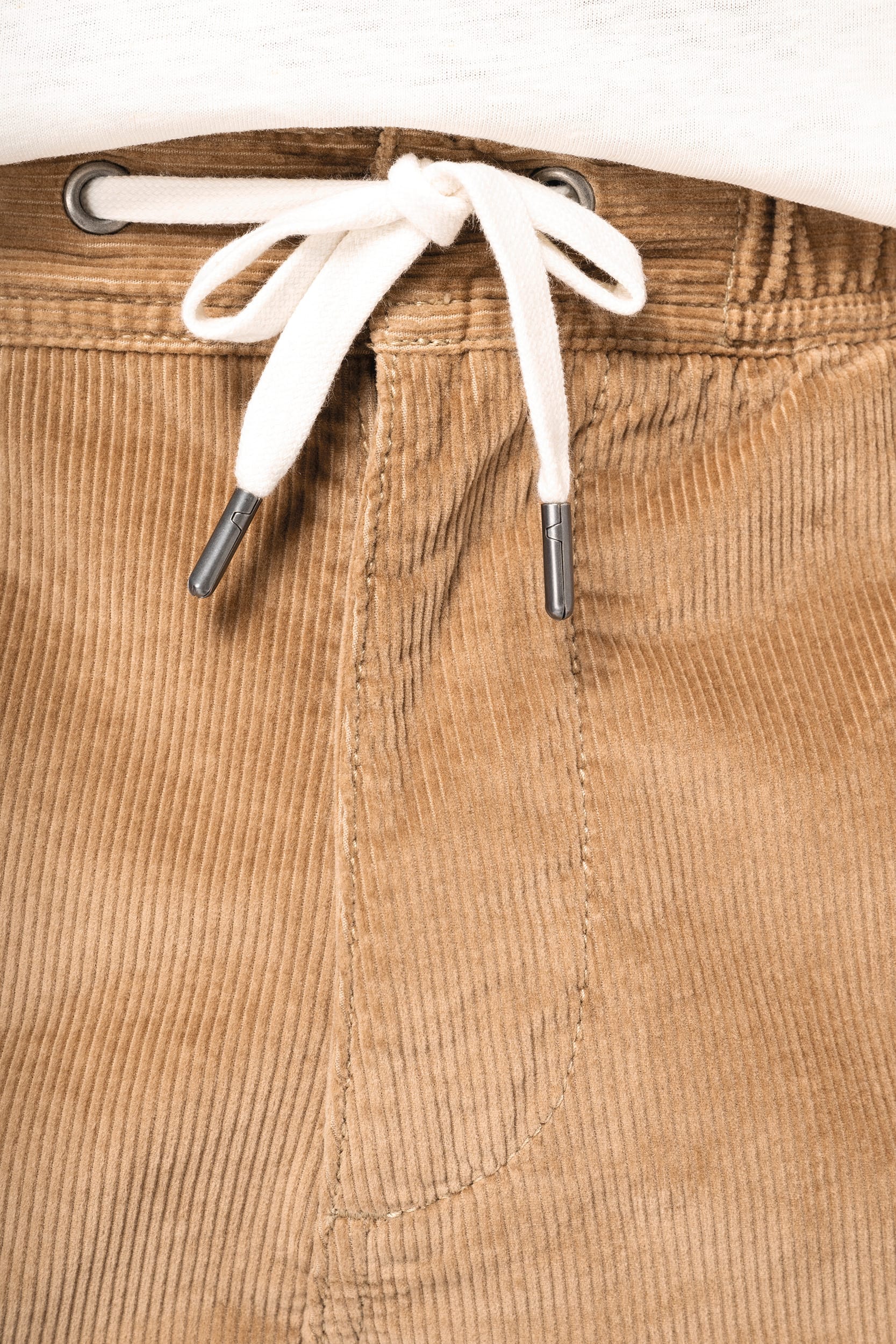 Umweltfreundliche Herren-Shorts aus Kord