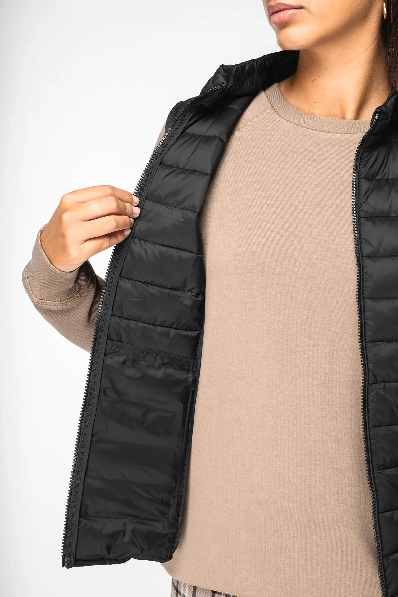 Leichter umweltfreundlicher Bodywarmer für Damen