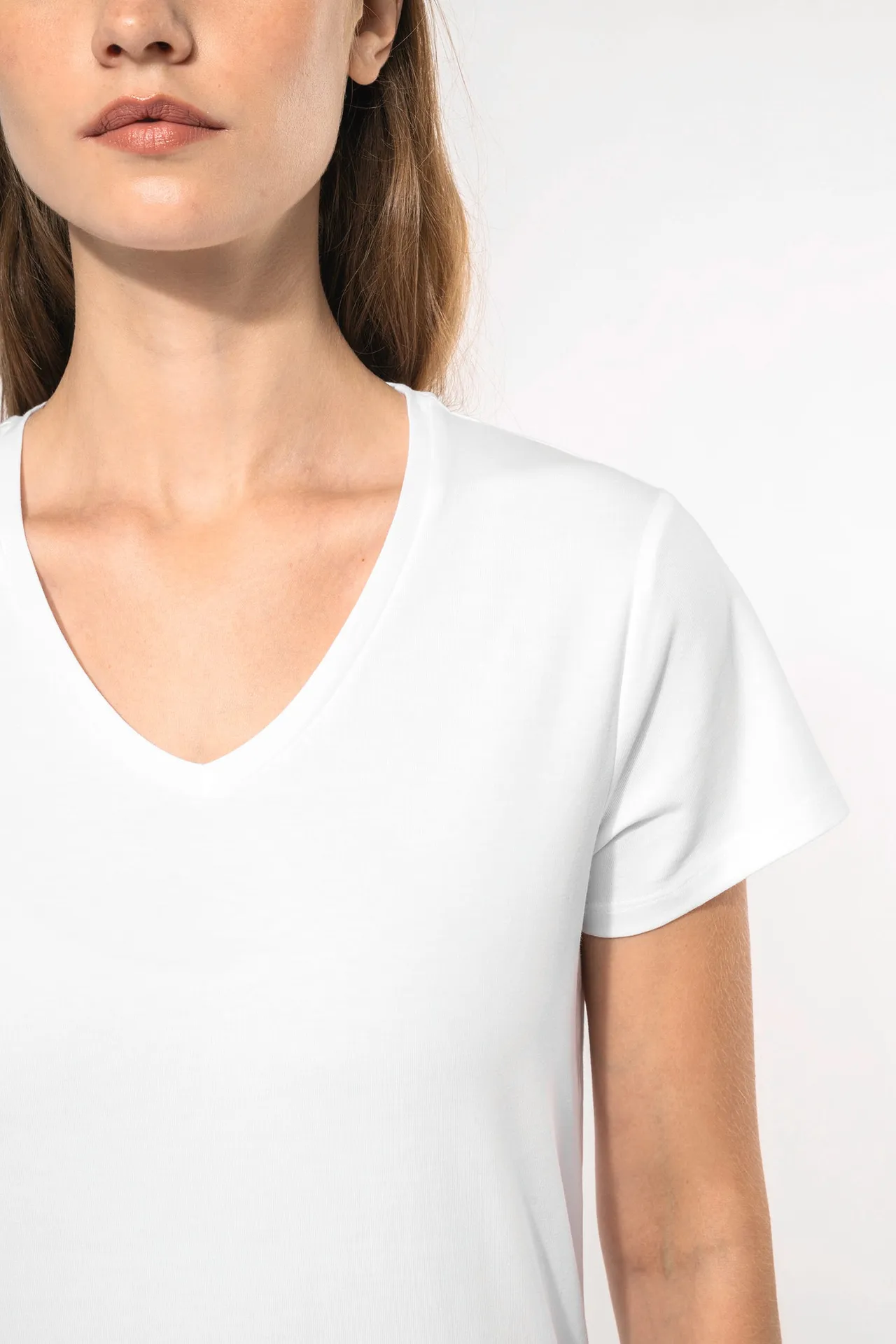 Kurzarm-Damen-T-Shirt mit V-Ausschnitt