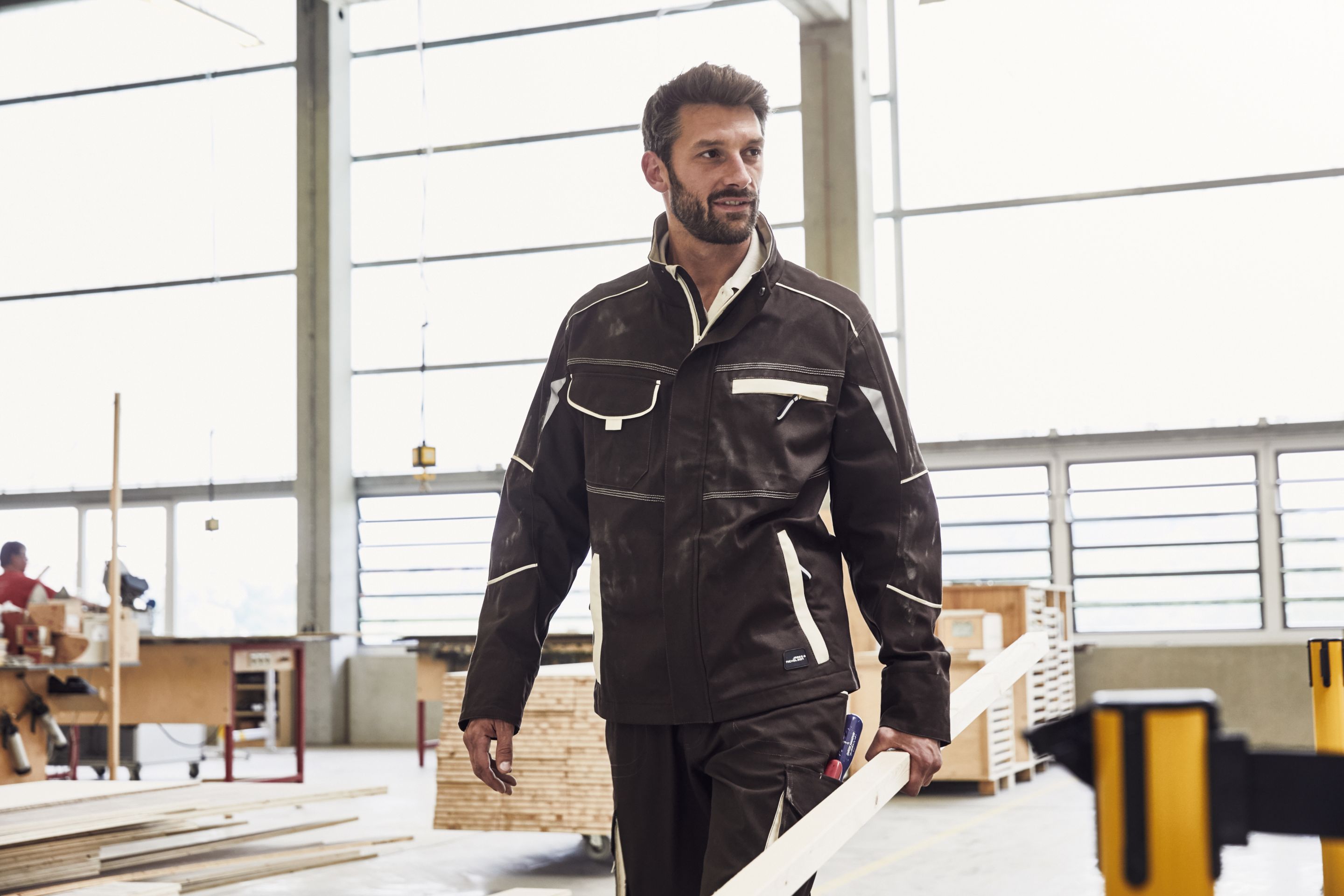 Arbeitsjacke JN 849 – Funktionelle Workwear Jacke | Optional mit Logo