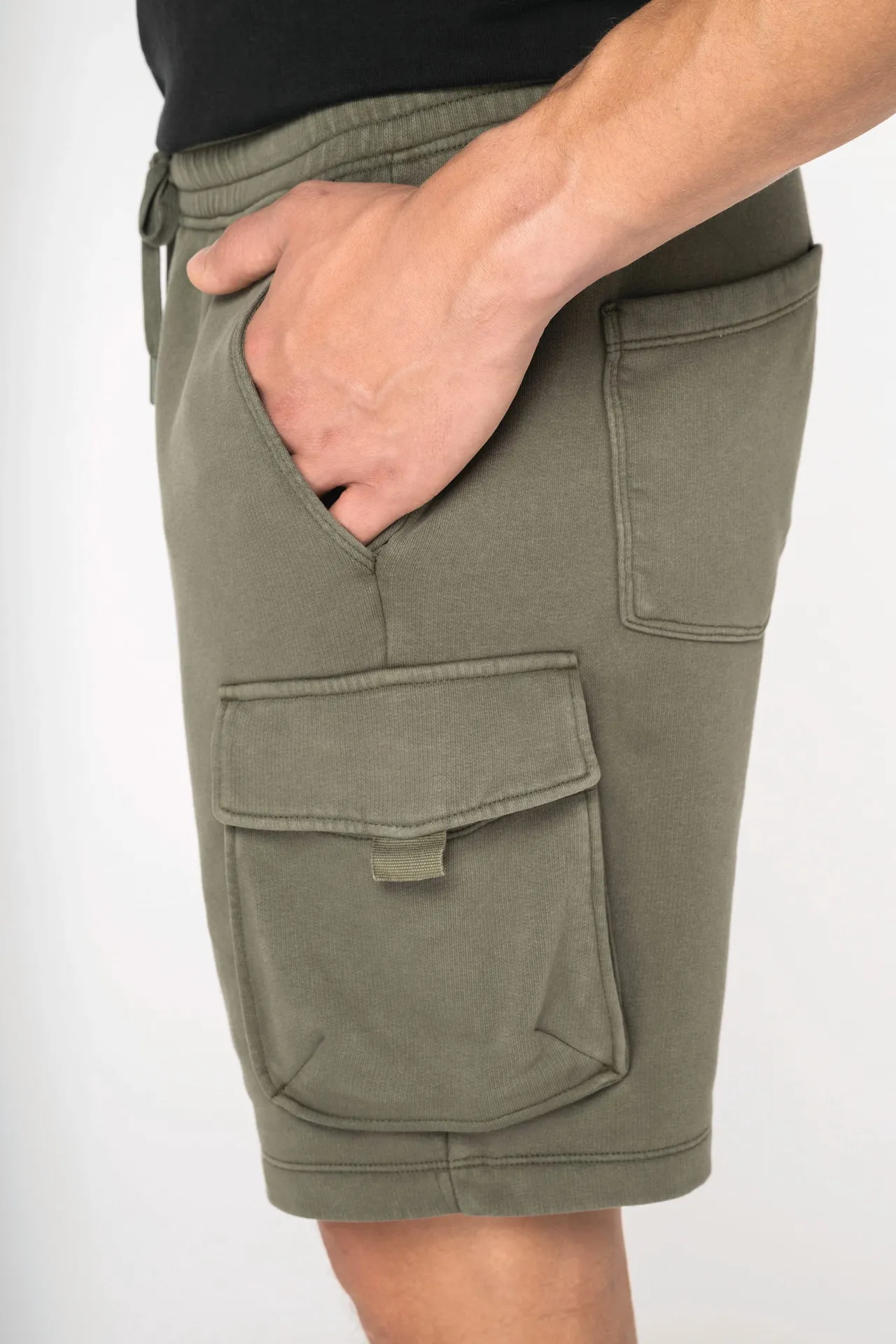 Umweltfreundliche ausgewaschene French Terry Cargo-Shorts für Herren