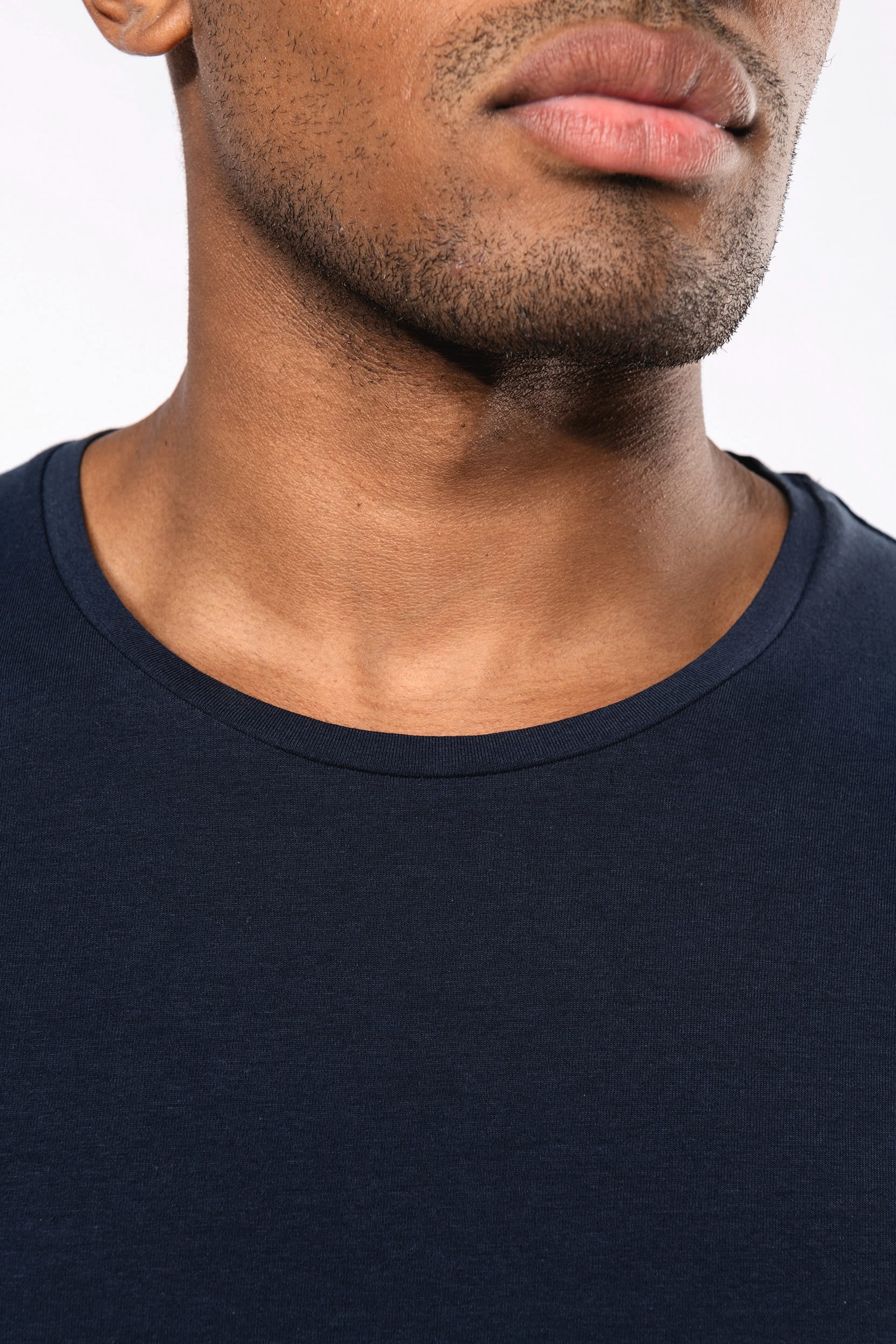 Kurzarm-T-Shirt mit Rundhalsausschnitt