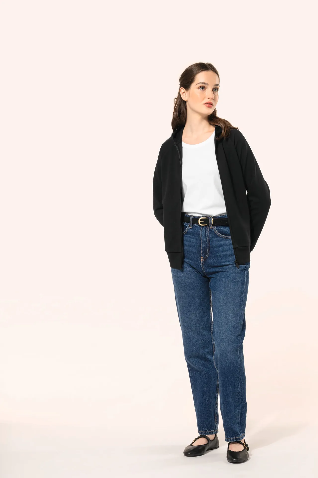 Damenjacke mit Reißverschluss und Kapuze