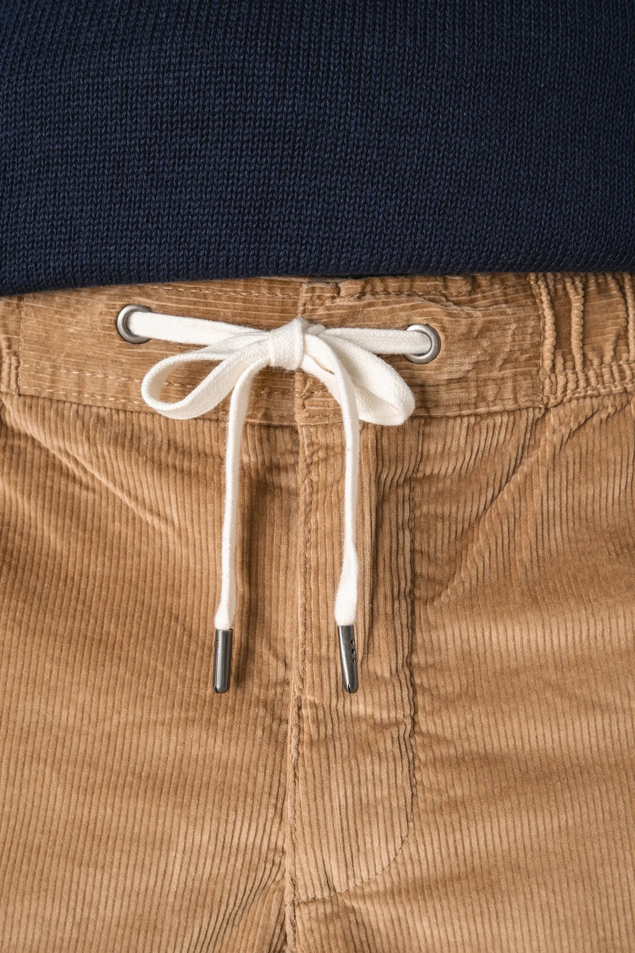 Umweltfreundliche Herren-Shorts aus Kord