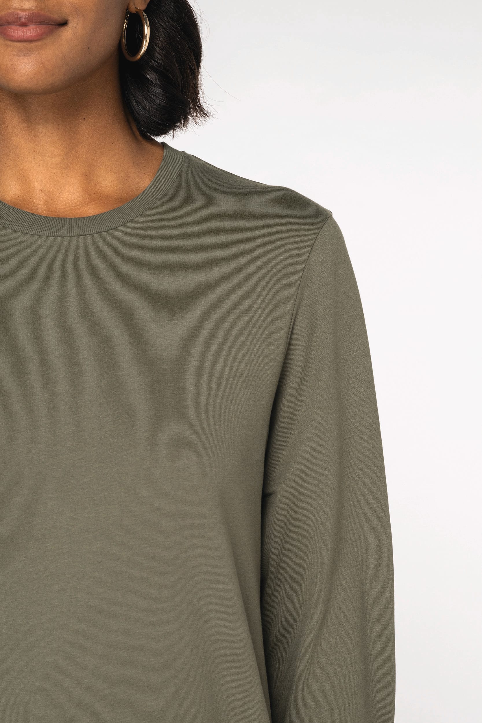 Umweltfreundliches Unisex-T-Shirt mit langen Ärmeln