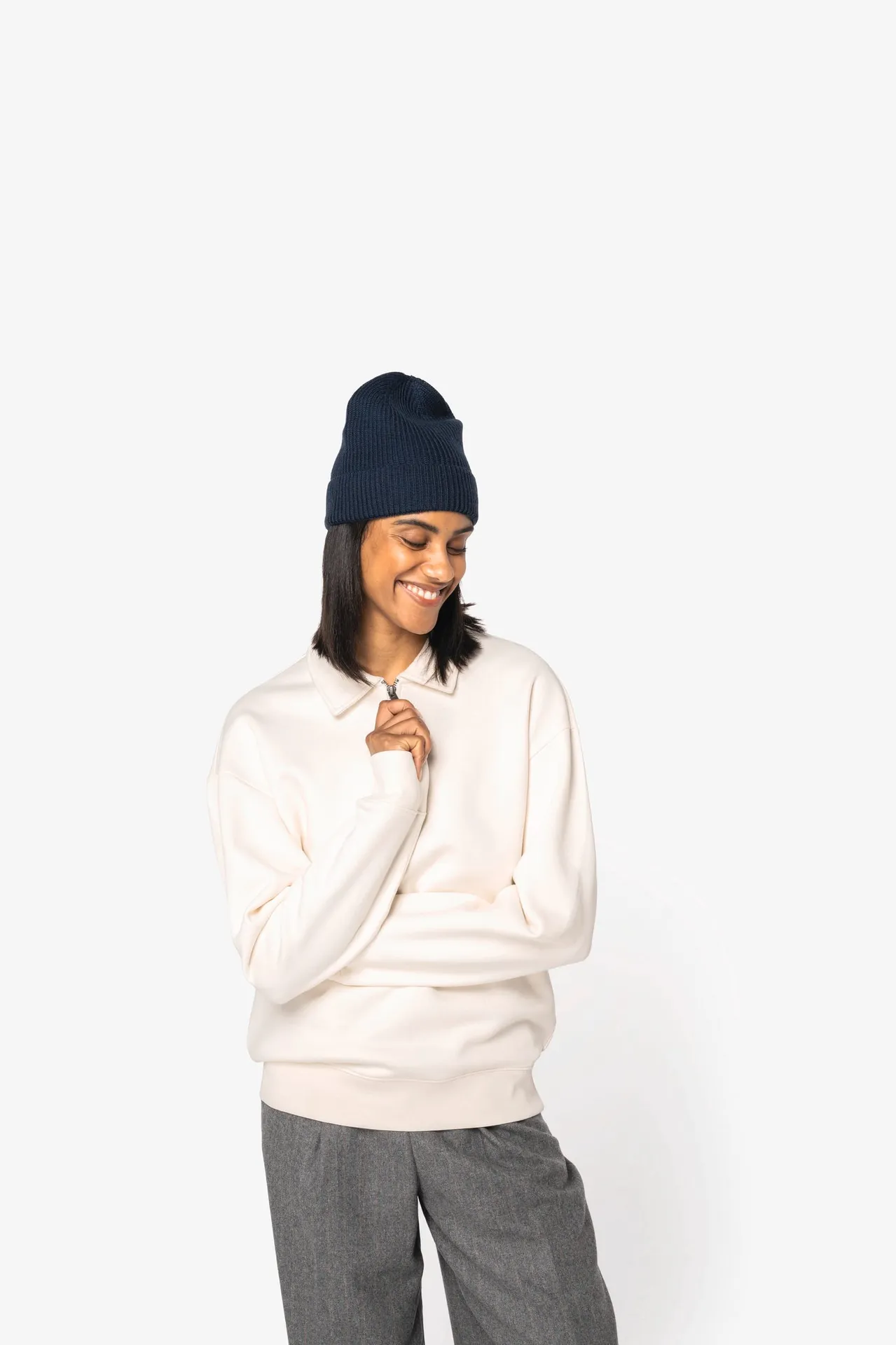 Umweltfreundliches Unisex-Sweatshirt mit Reißverschluss, Polokragen und überschnittenen Schultern