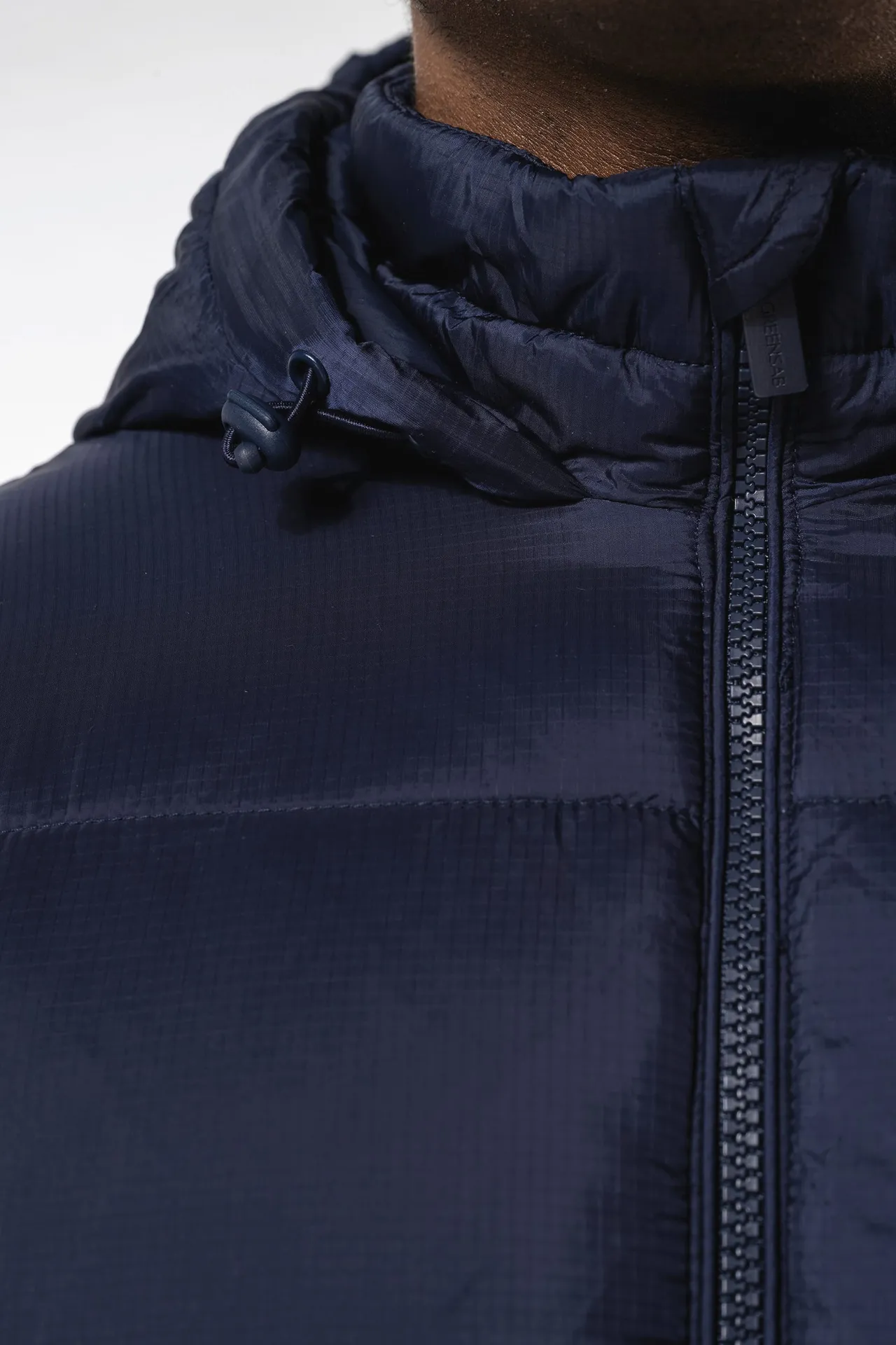 Recycelte Unisex-Ripstop-Jacke mit Kapuze