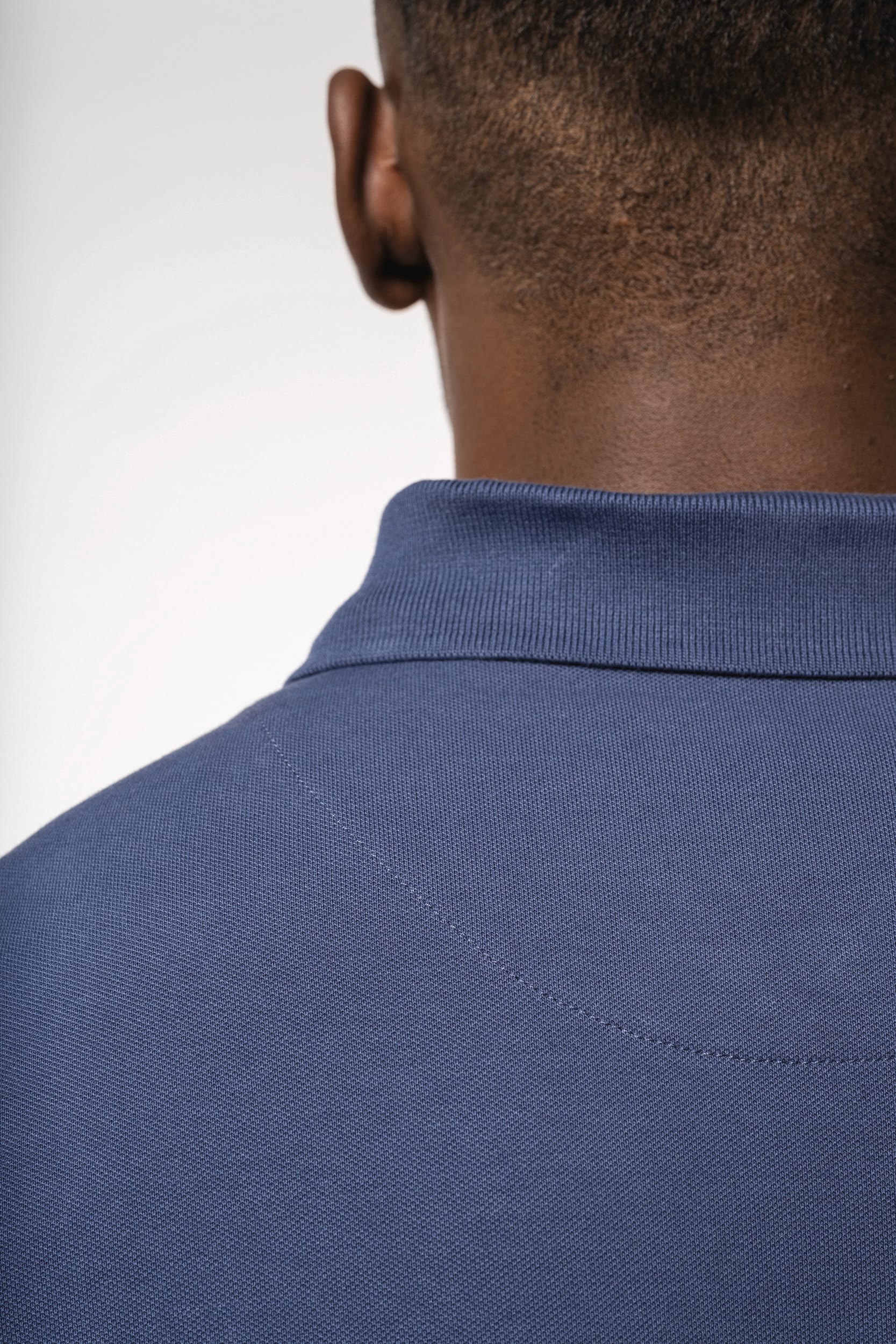 Kurzarm-Polohemd für Herren. Aus Baumwollpiqué