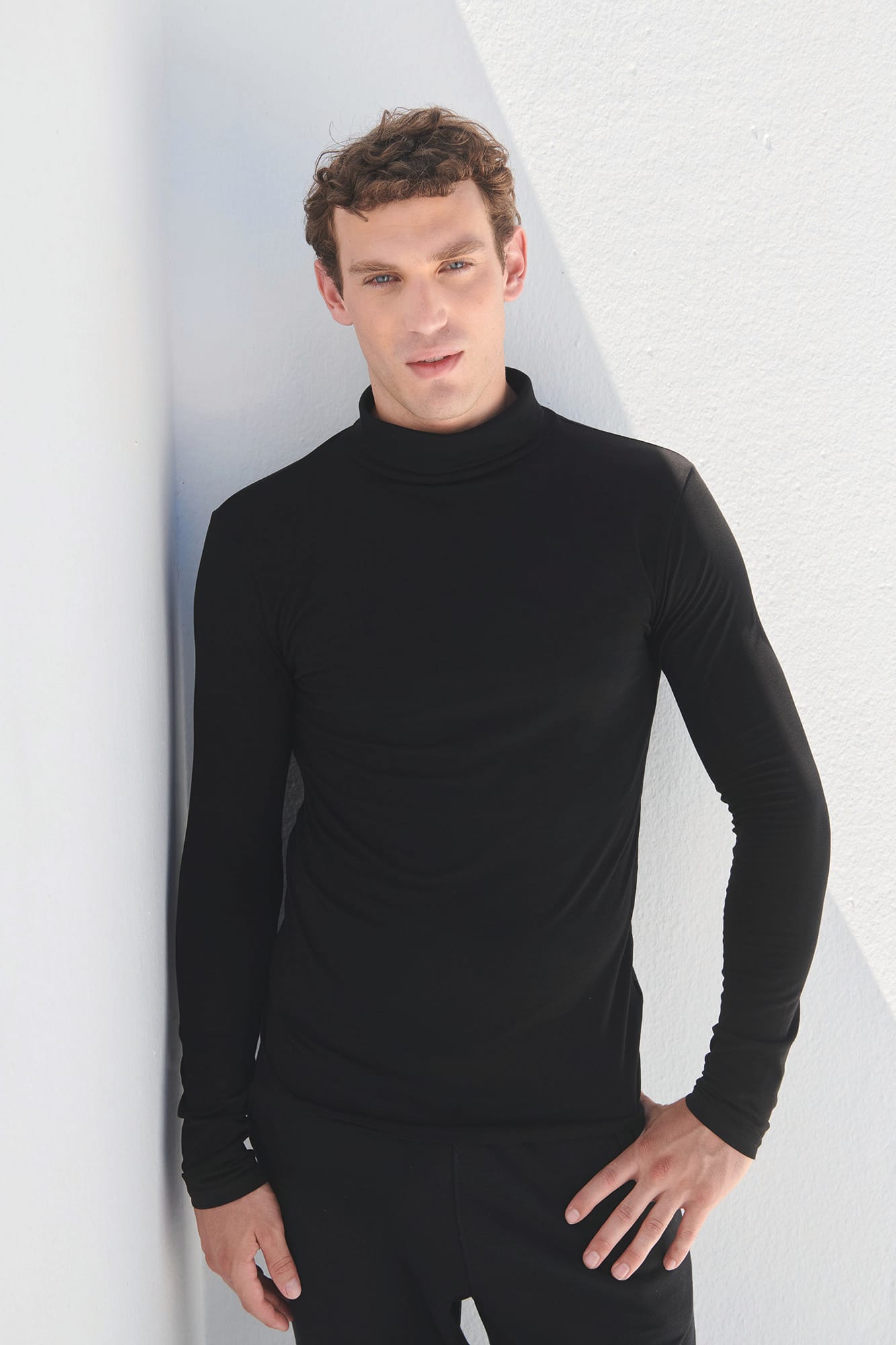 Men's Feel Good Stretch Roll Neck Top