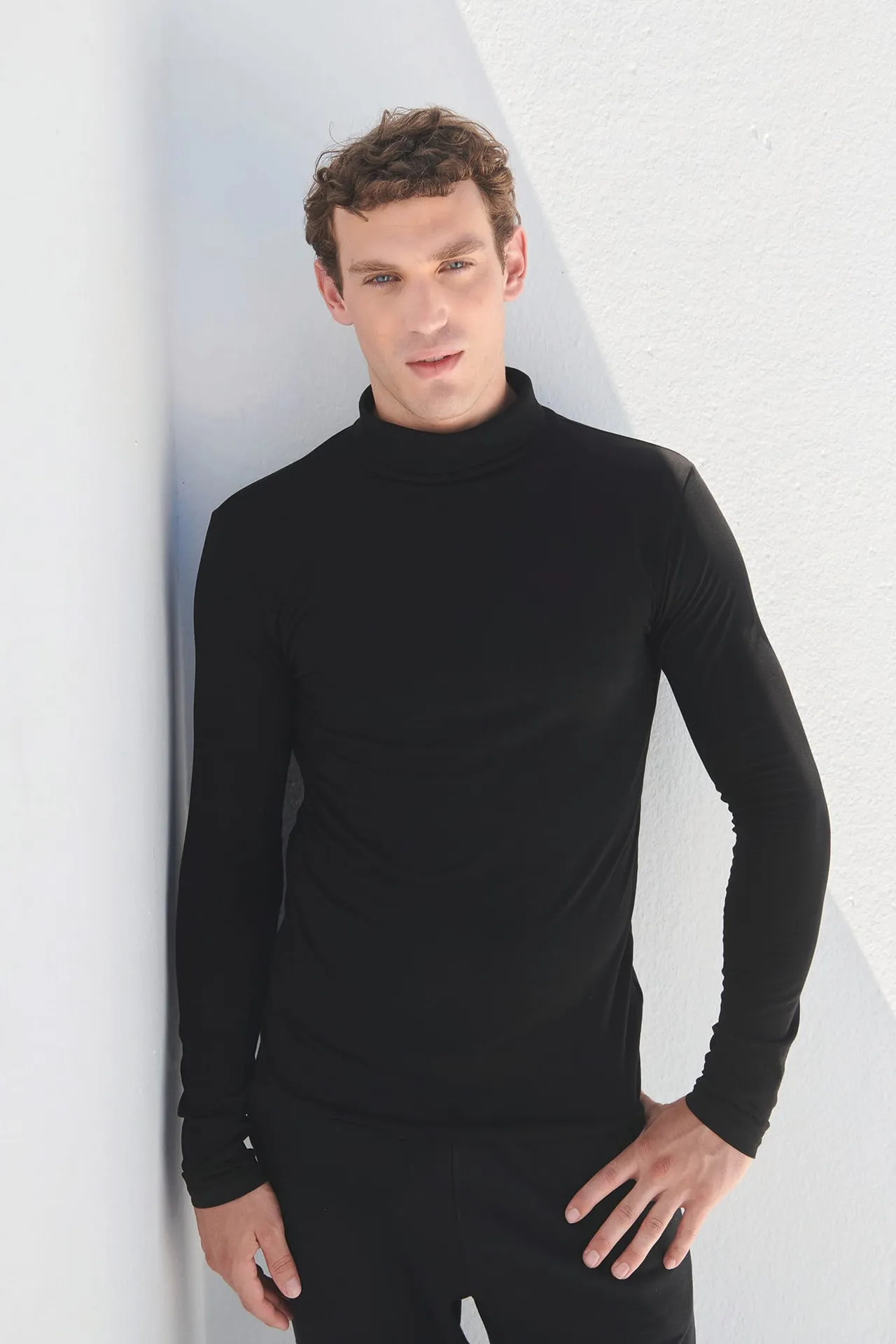 Men's Feel Good Stretch Roll Neck Top