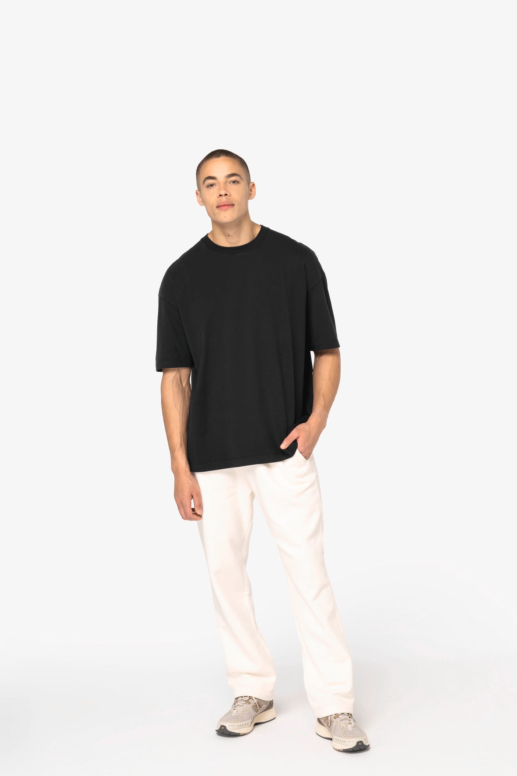 Ausgewaschenes umweltfreundliches Oversize-T-Shirt für Herren Ausgewaschenes umweltfreundliches Oversize-T-Shirt für Herren