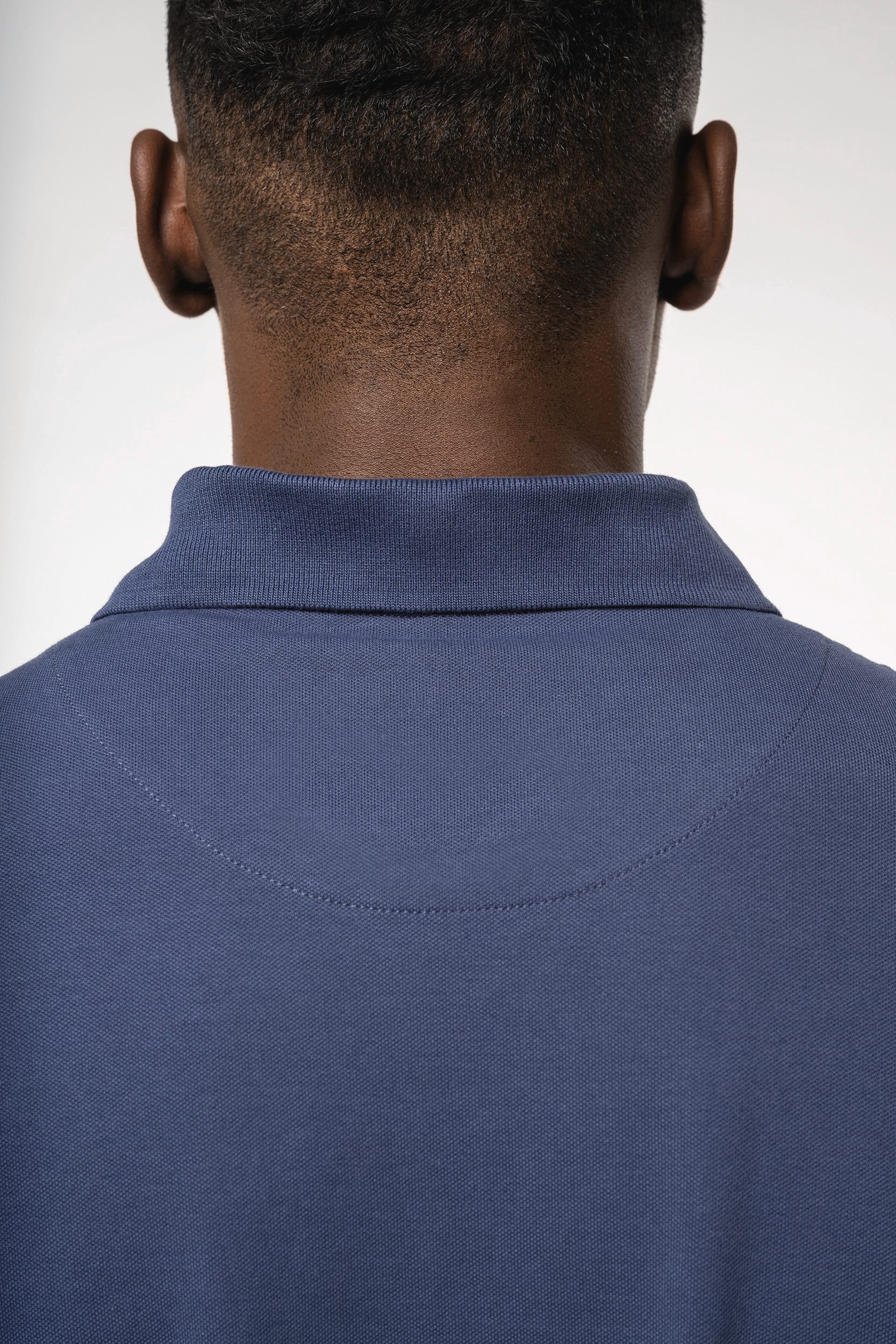 Kurzarm-Polohemd für Herren. Aus Baumwollpiqué