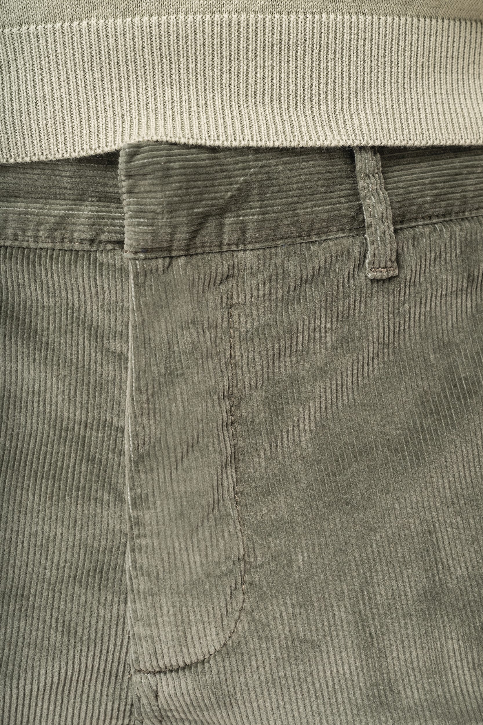 Umweltfreundliche Herren-Hose aus Kord