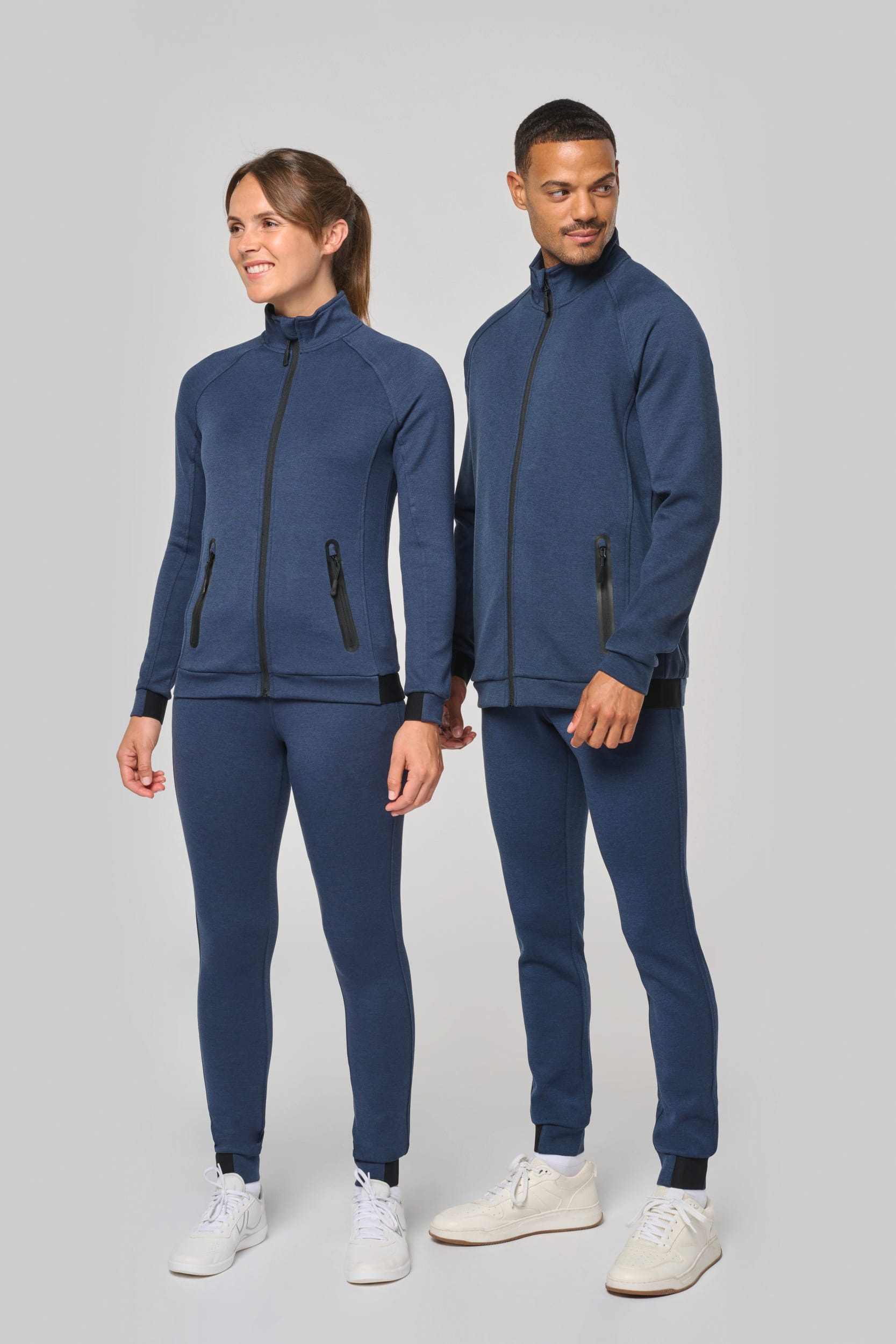 Damenjacke mit hochgeschlossenem Kragen