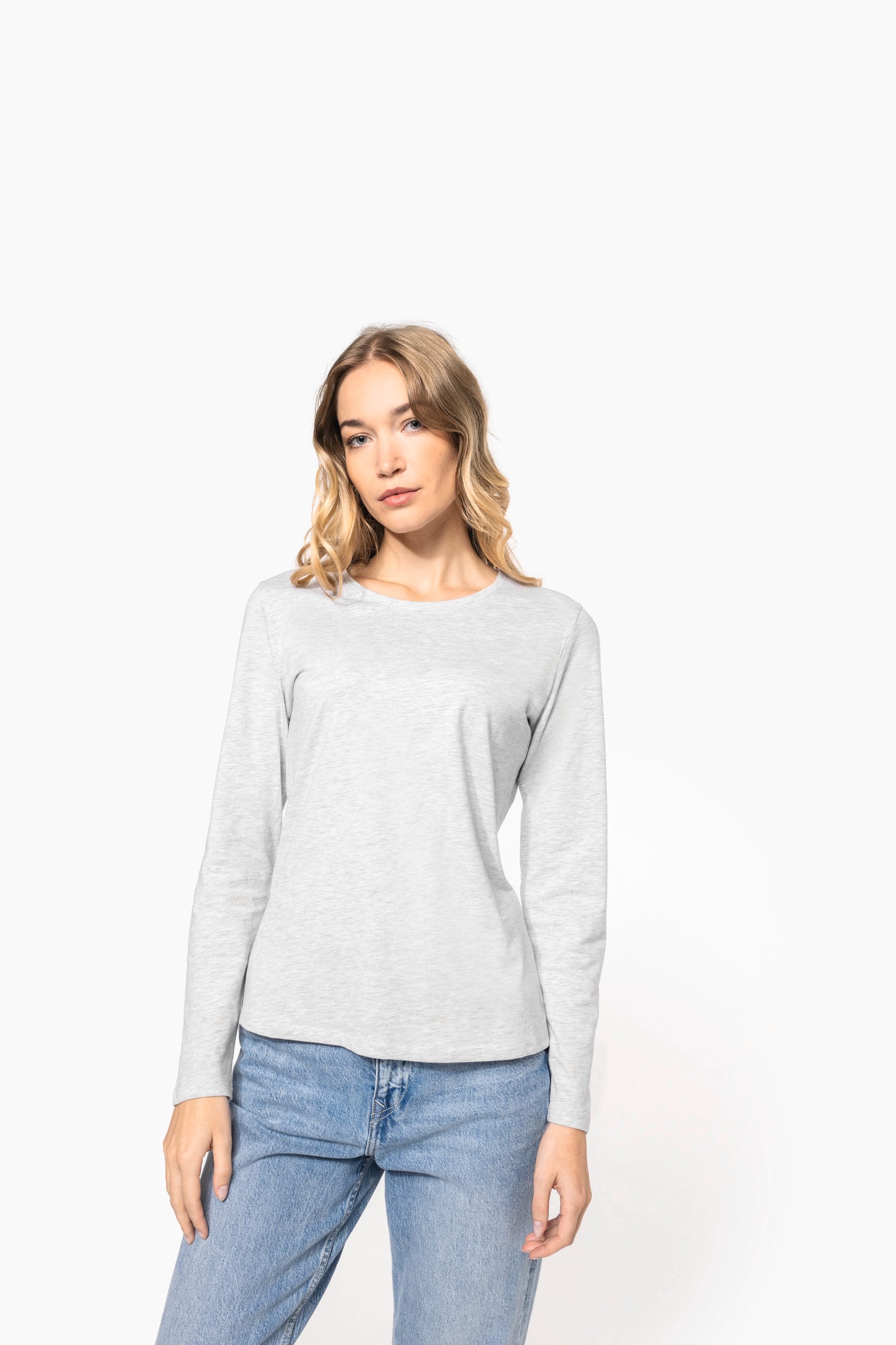 Ladies' long-sleeved crew neck T-shirt