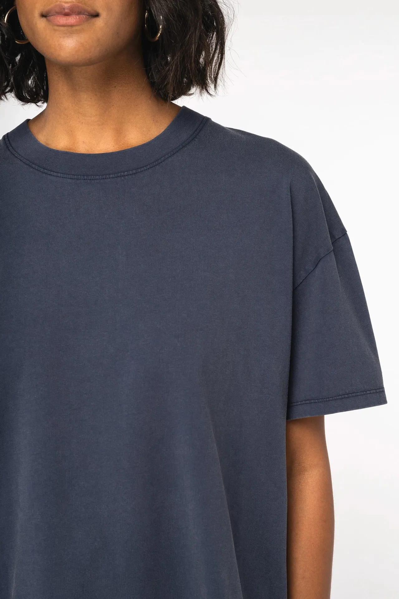 Ausgewaschenes umweltfreundliches Oversize-T-Shirt für Damen