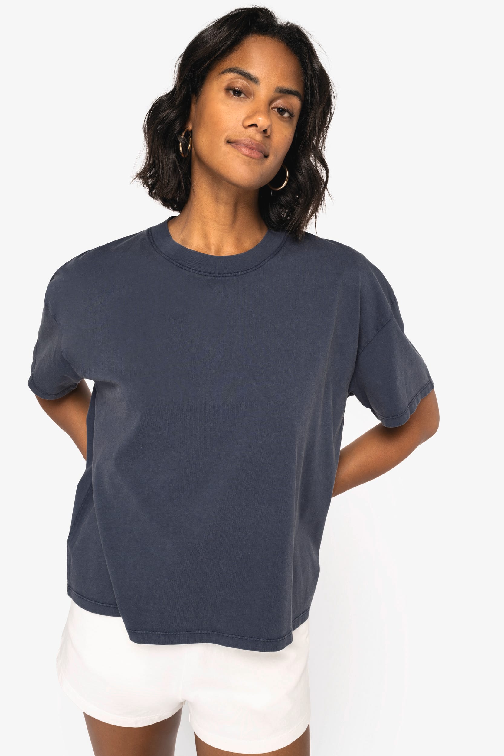 Ausgewaschenes umweltfreundliches Oversize-T-Shirt für Damen Ausgewaschenes umweltfreundliches Oversize-T-Shirt für Damen