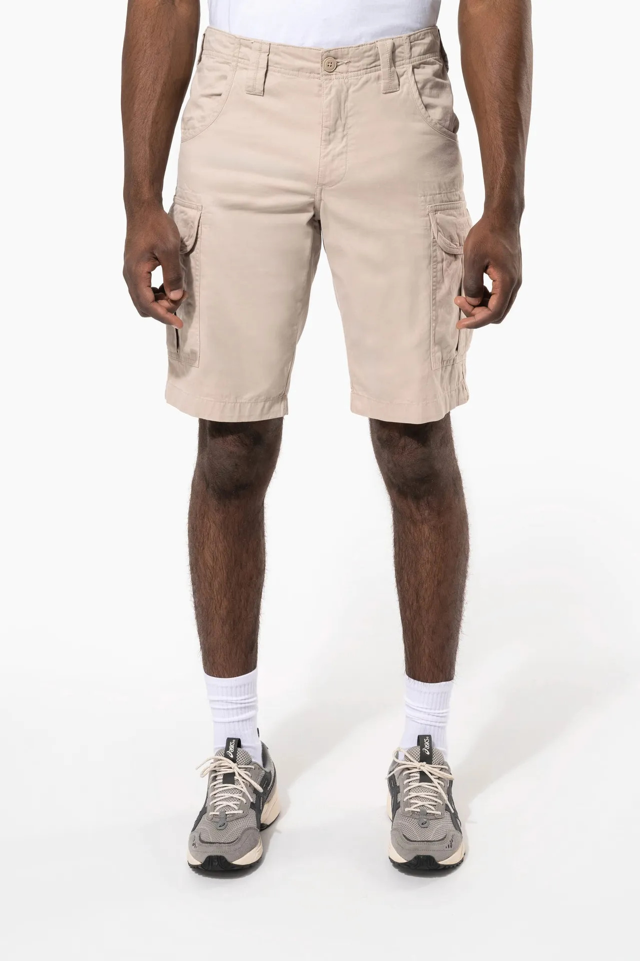 Multi pocket Bermuda shorts