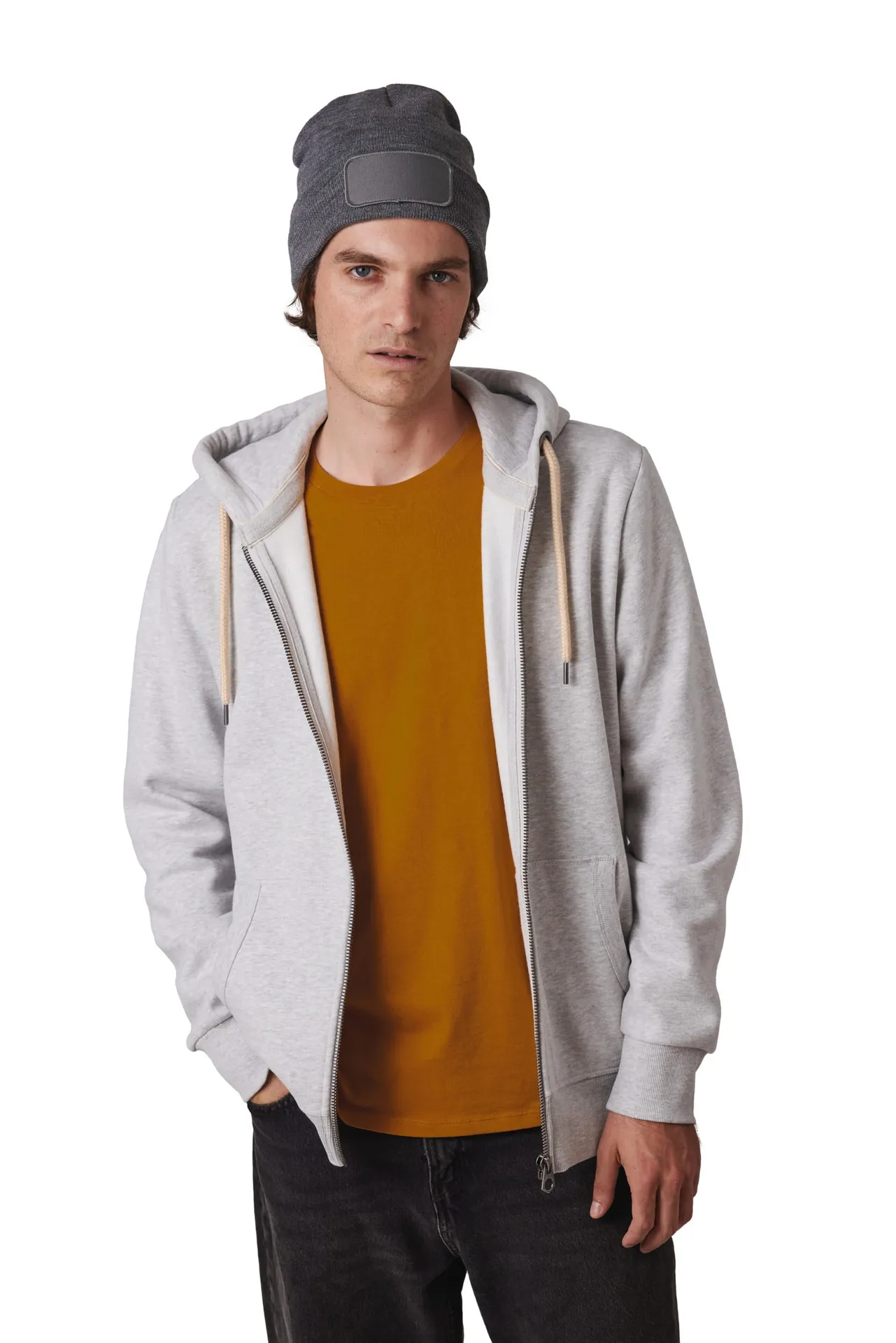 Recycelte Mütze mit Patch und Thinsulate™-Futter