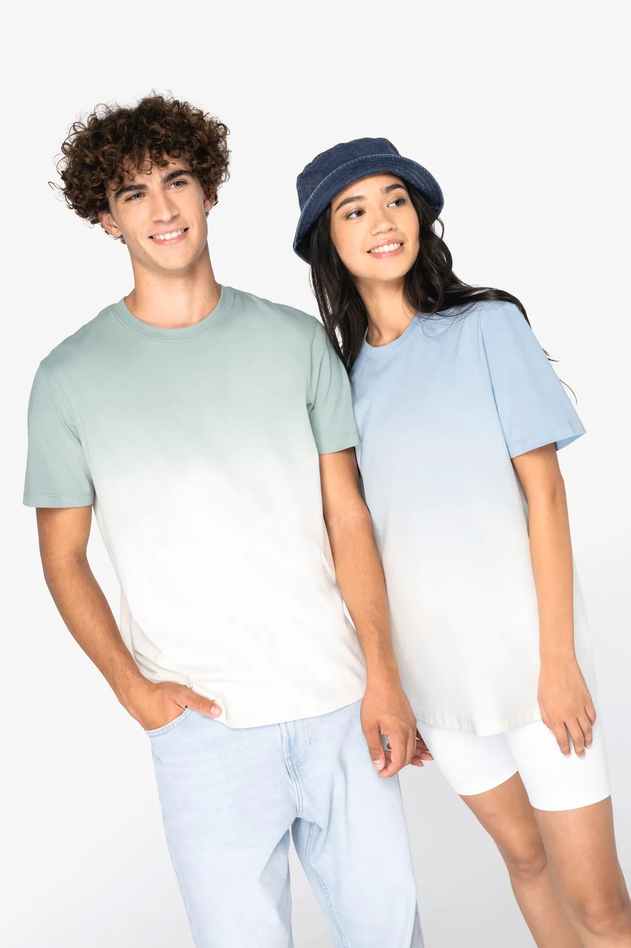 Umweltfreundliches Unisex Dip Dye T-Shirt