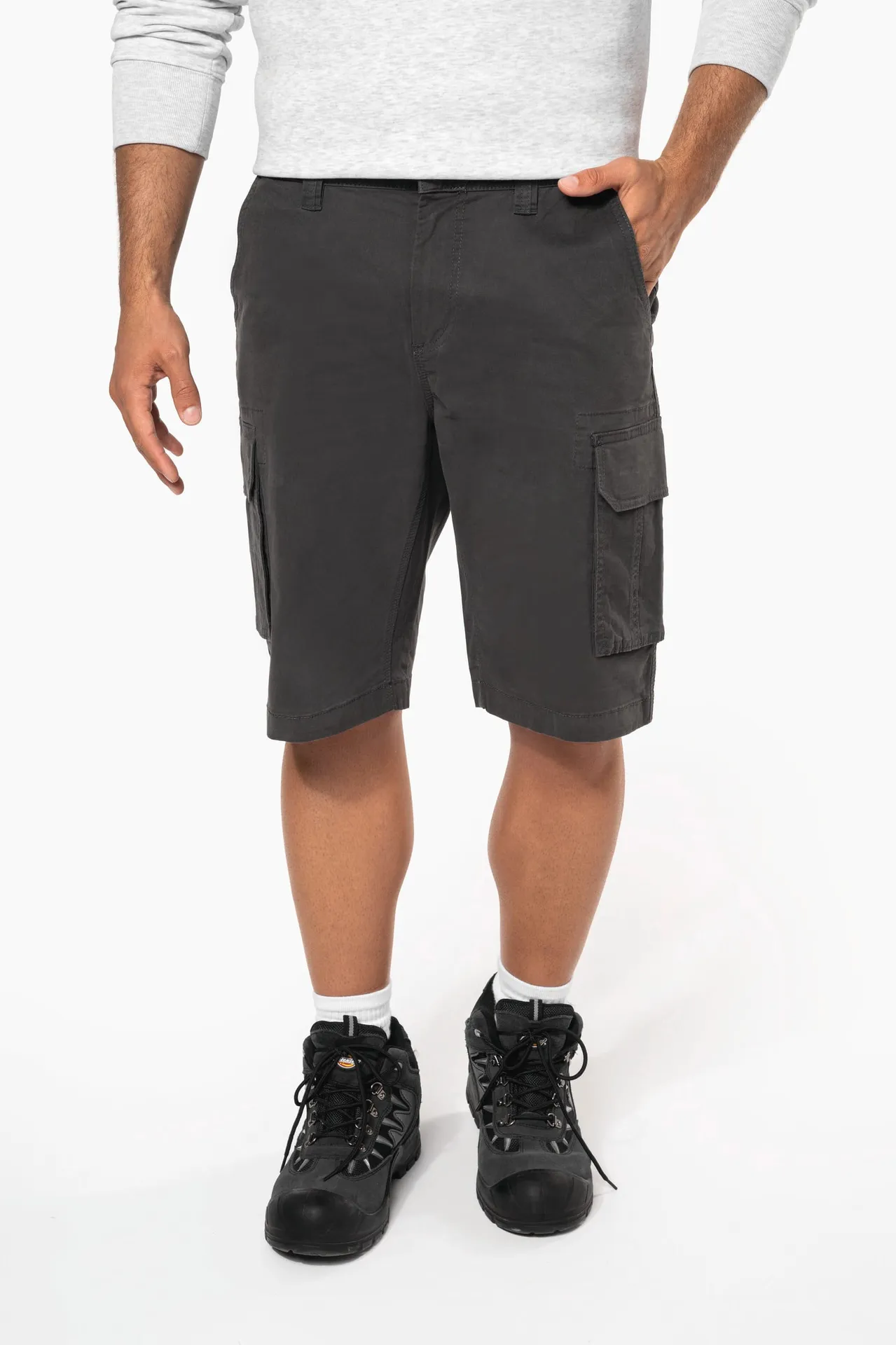 Bermuda-Shorts für Herren mit mehreren Taschen