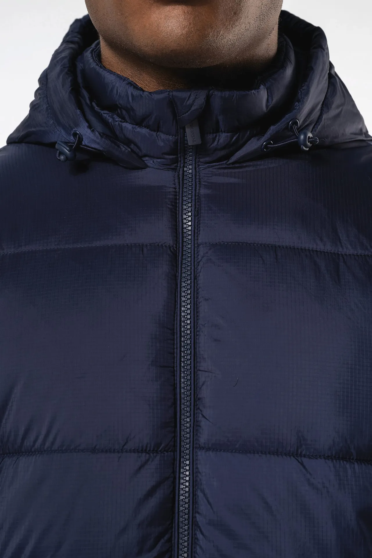 Recycelte Unisex-Ripstop-Jacke mit Kapuze