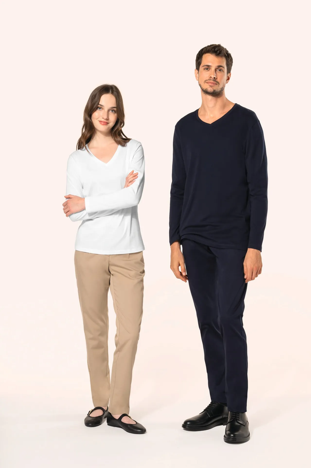 Supima® Herren-T-Shirt mit V-Ausschnitt und langen Ärmeln