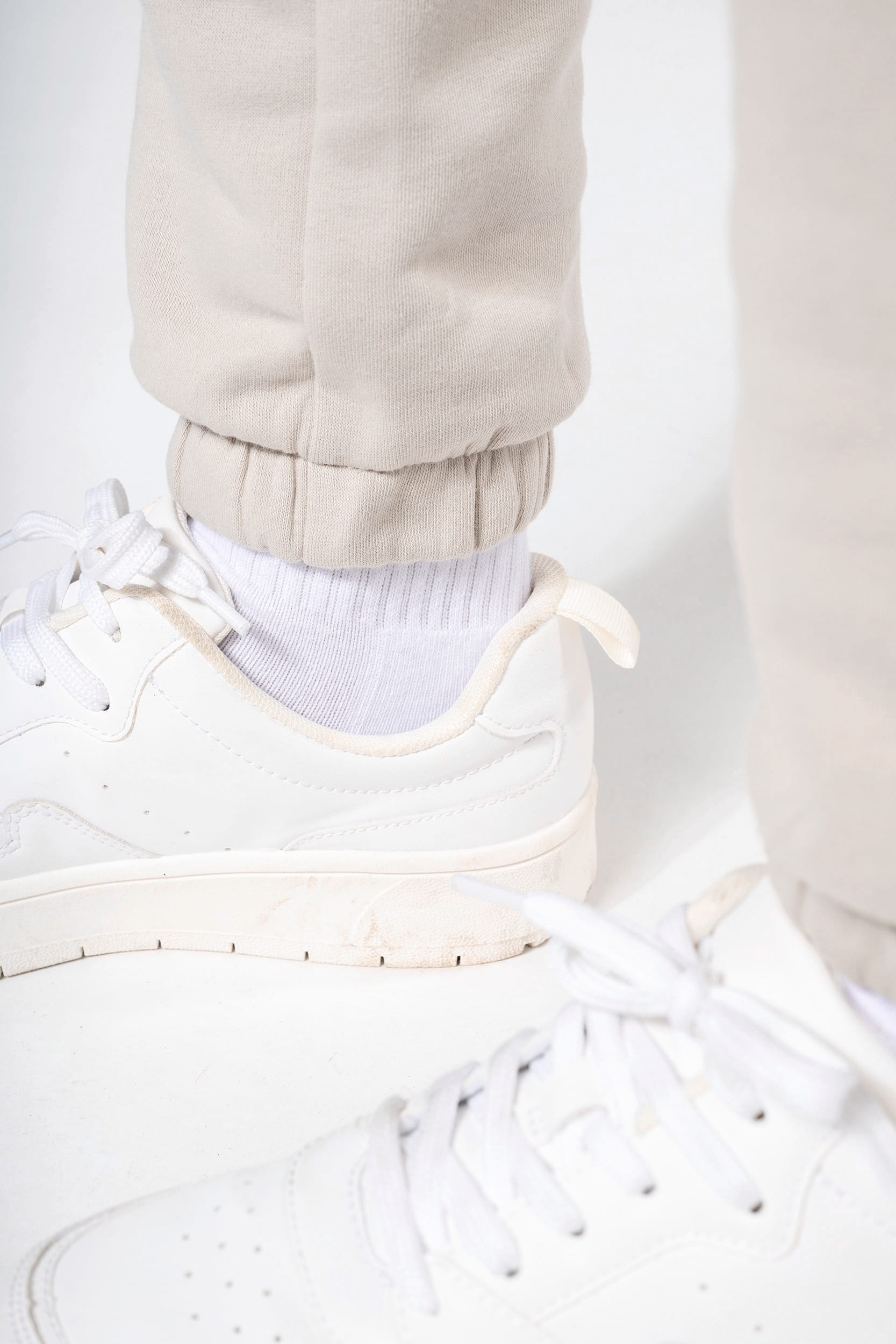 UMWELTFREUNDLICHE JOGGINGSHOSE