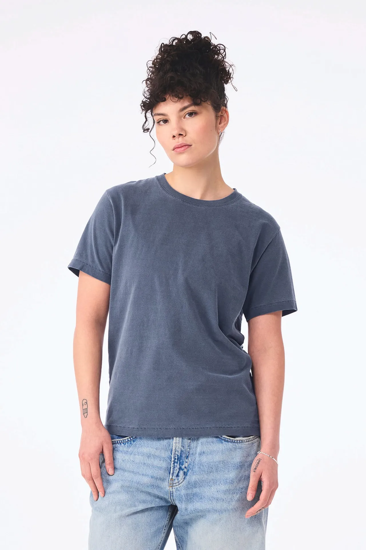 Unisex-T-Shirt aus dickem, verwaschenem Stoff