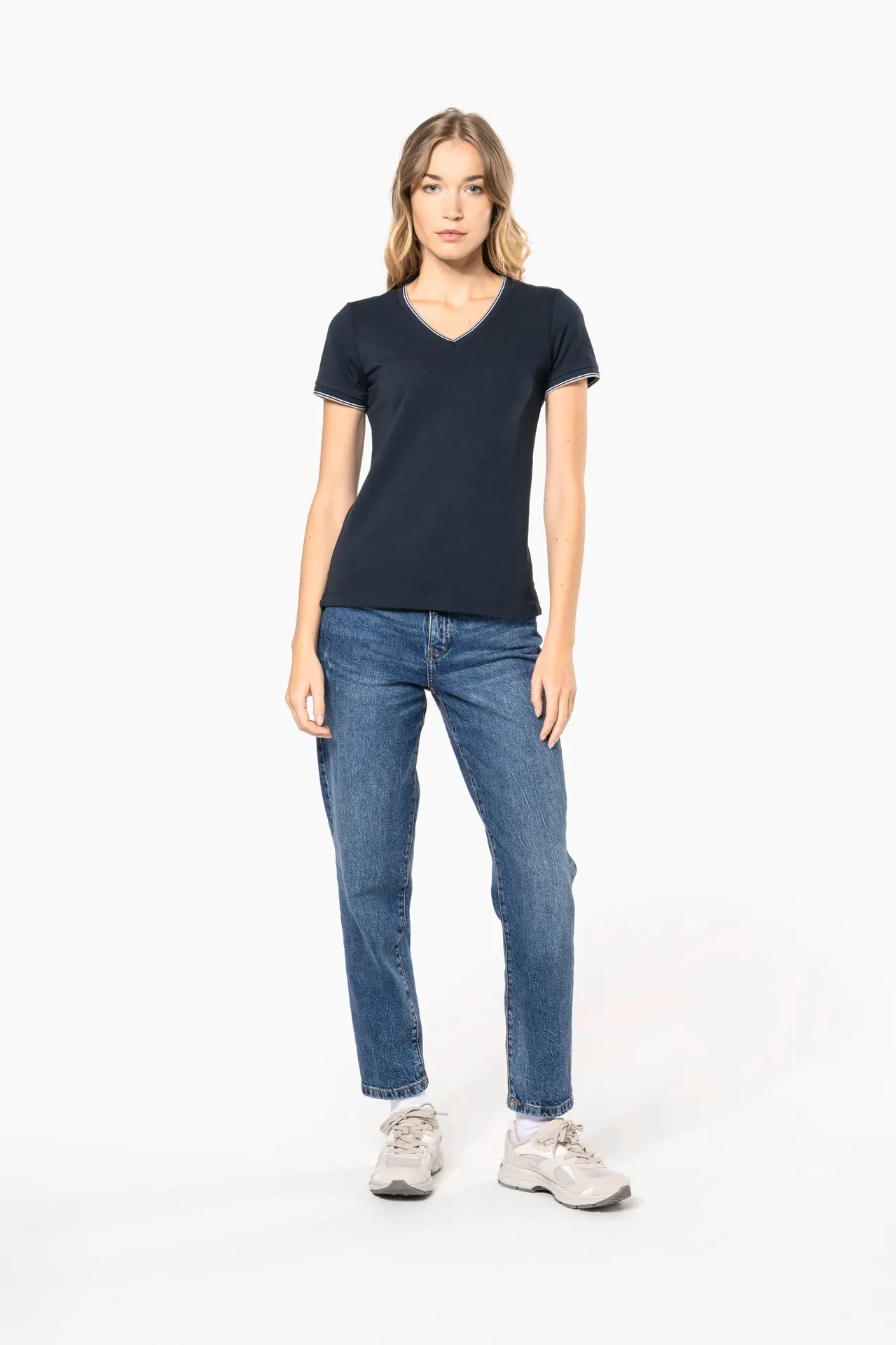 Damen T-Shirt aus Piqué-Trikot mit V-Ausschnitt