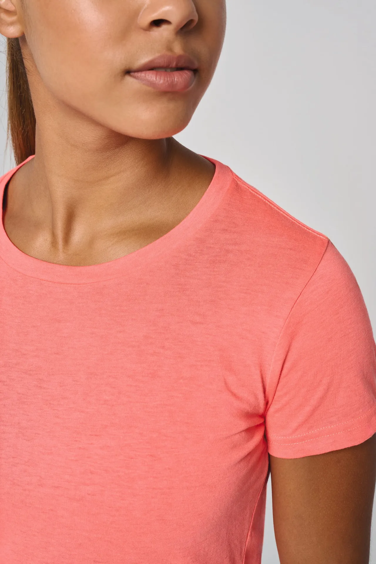 Damen-Triblend-Sportshirt mit Rundhalsausschnitt