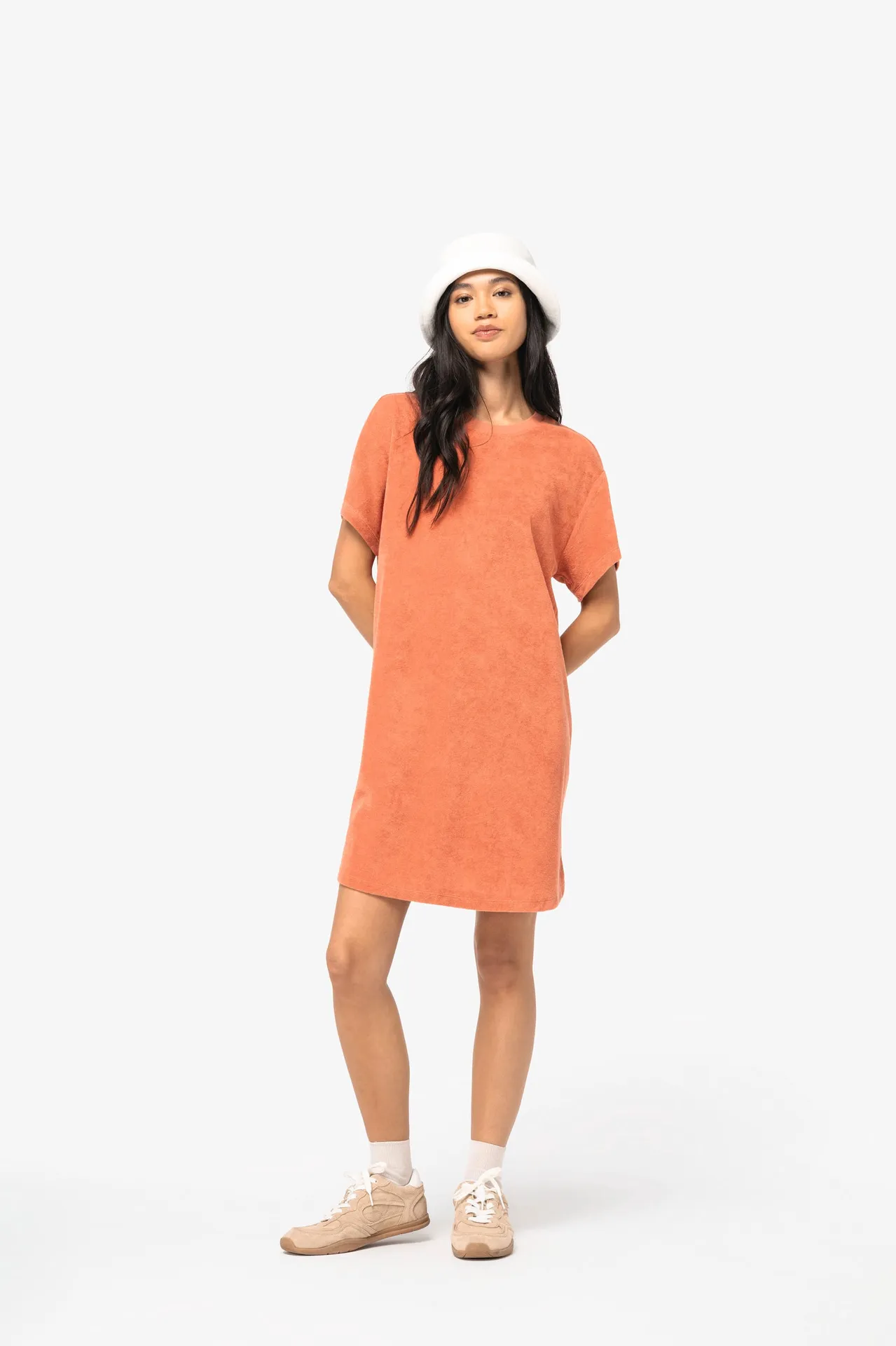 Umweltfreundliches Damen-T-Shirt-Kleid aus Frottee mit überschnittener Schulterpartie