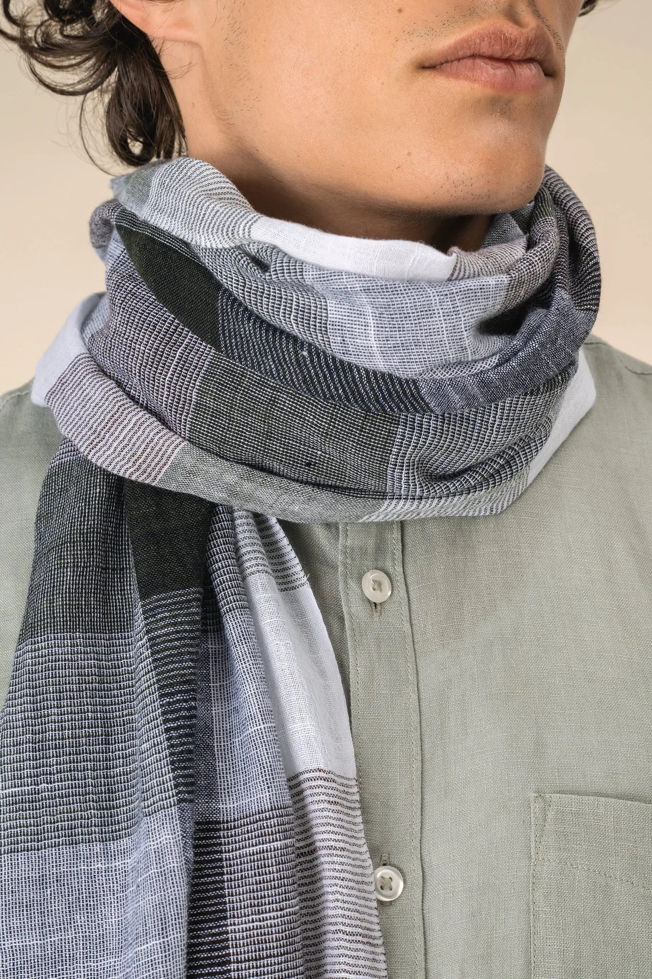 Kariertes Unisex-Schal