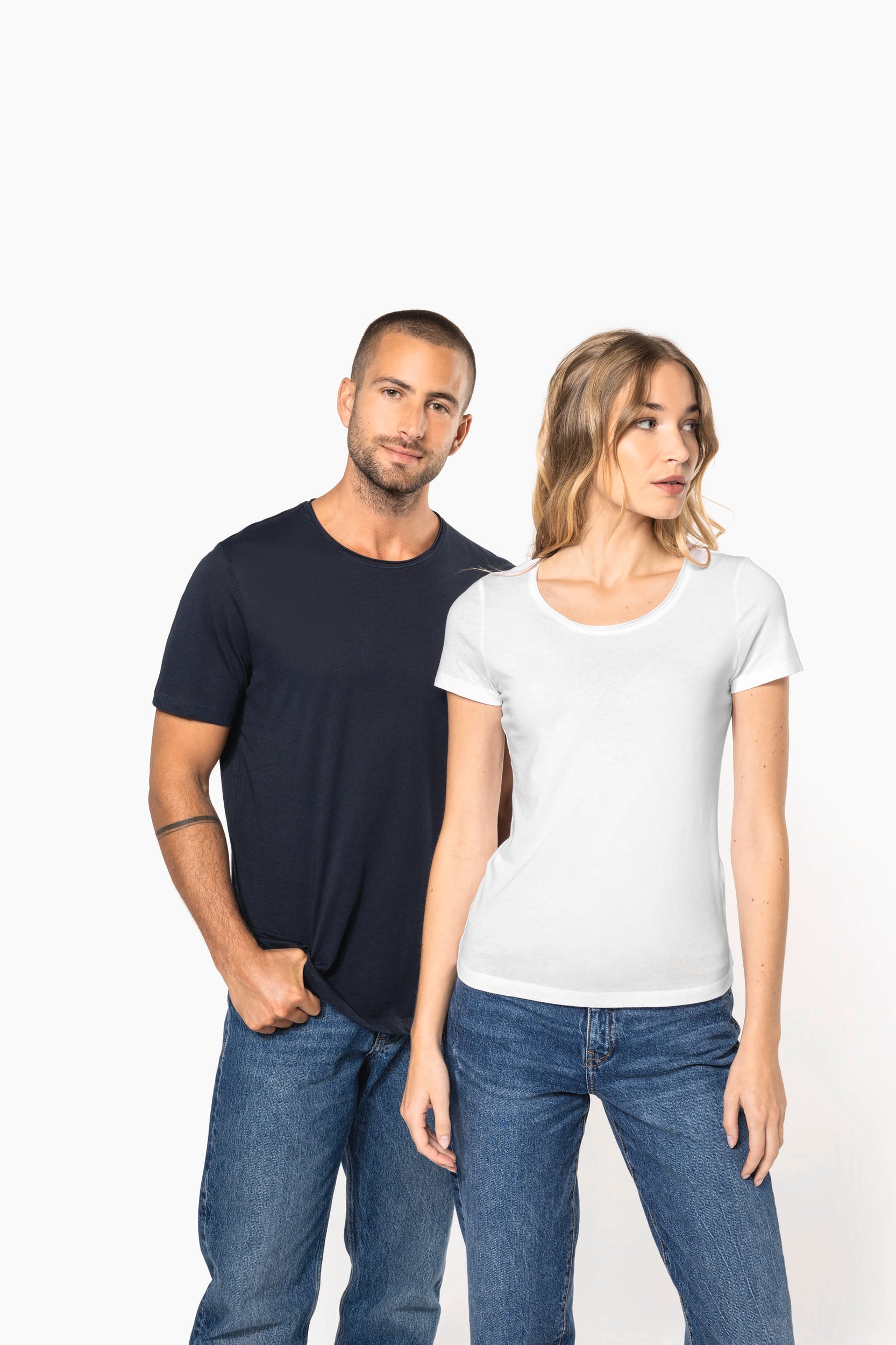 Bio-T-Shirt mit kurzen Ärmeln und ungesäumten Halsausschnitt