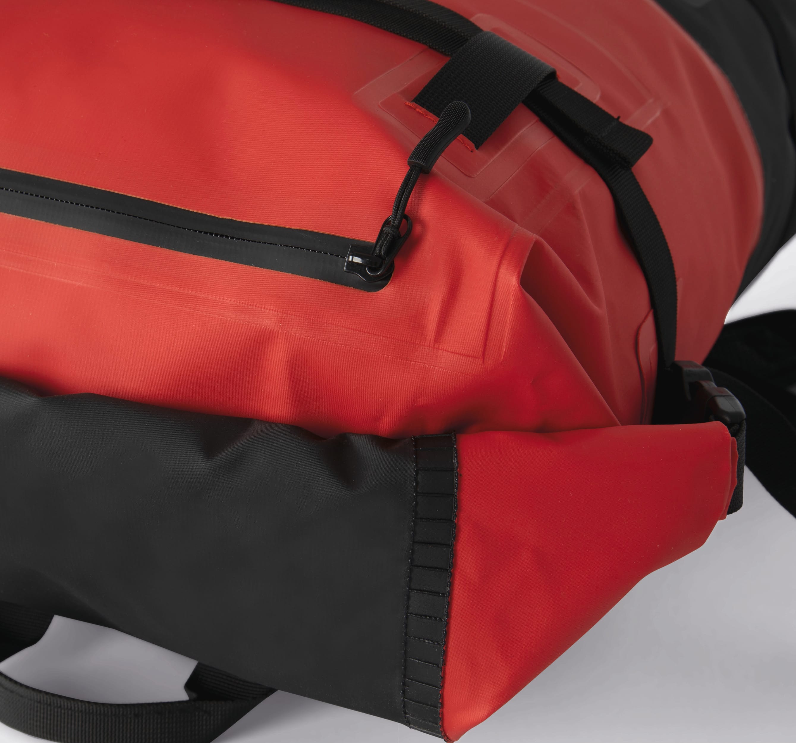 Wasserdichter Rucksack mit Kompressionsriemen