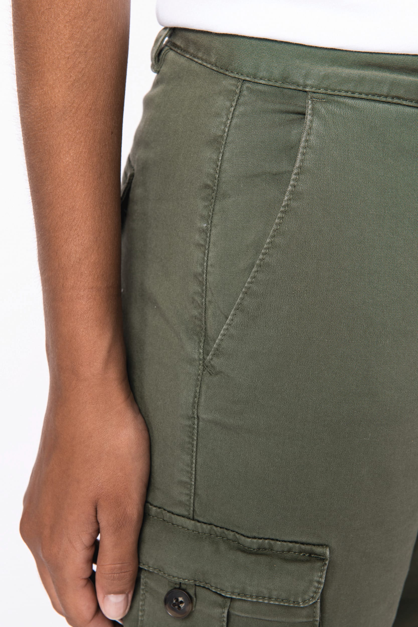 Umweltfreundliche ausgewaschene Cargohose für Damen