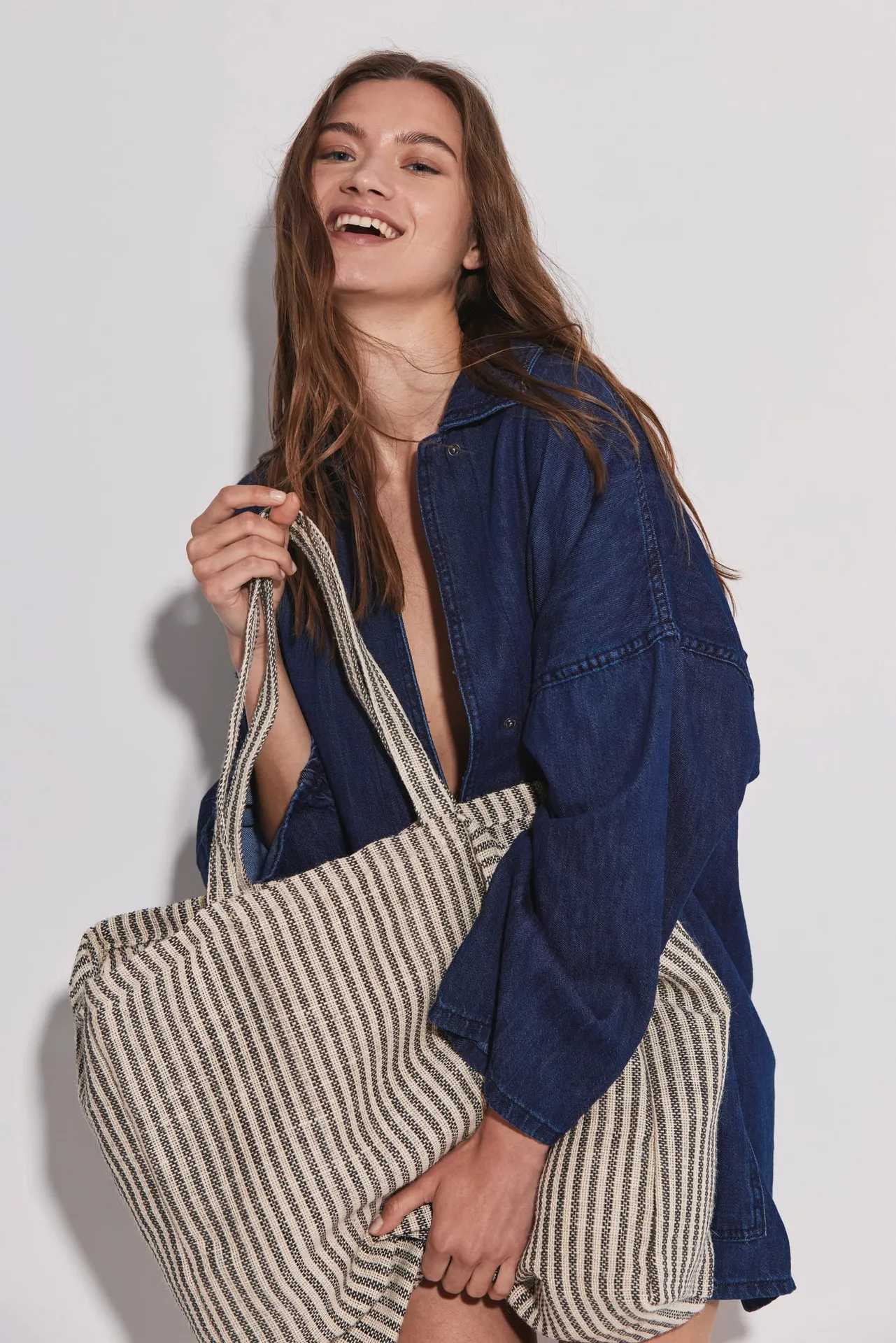 Gestreifte Shoppingtasche aus Juco