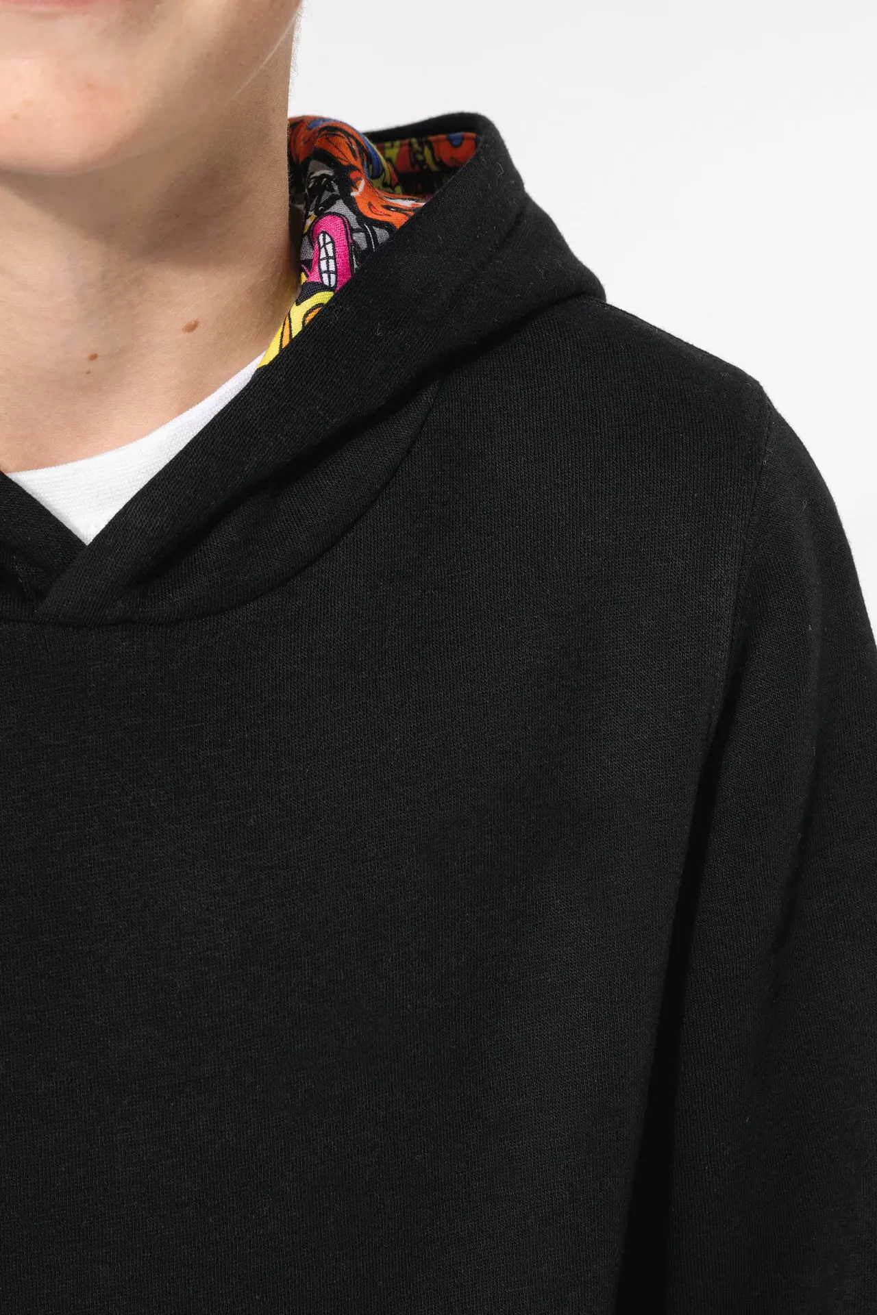 Kapuzensweatshirt mit kontrastfarbener Kapuze und Motiven für Kinder