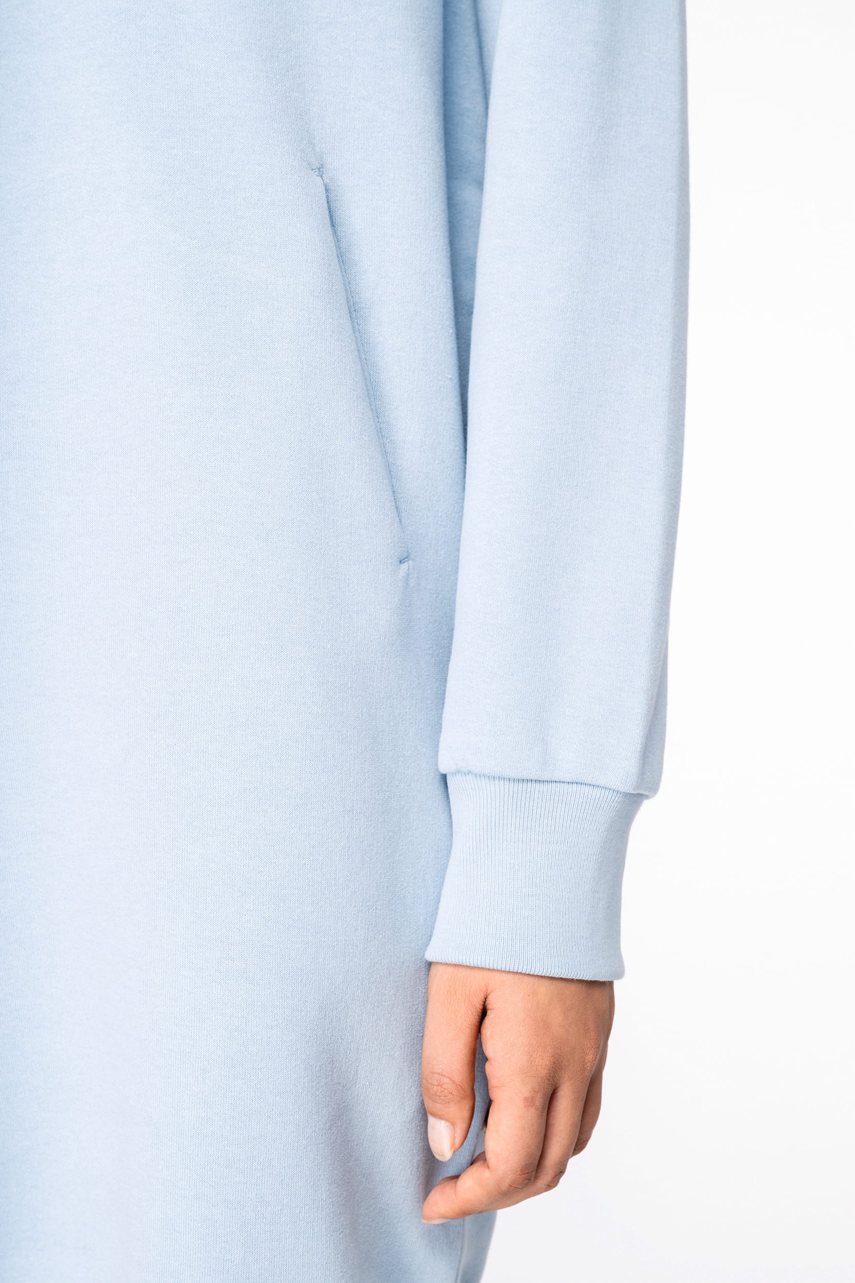 Umweltfreundliches Kapuzensweatshirtkleid für Damen