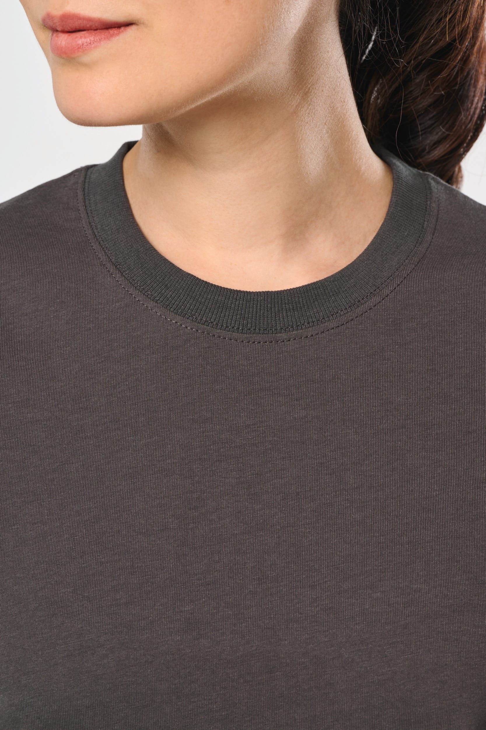 Umweltfreundliches Unisex-T-Shirt mit langen Ärmeln