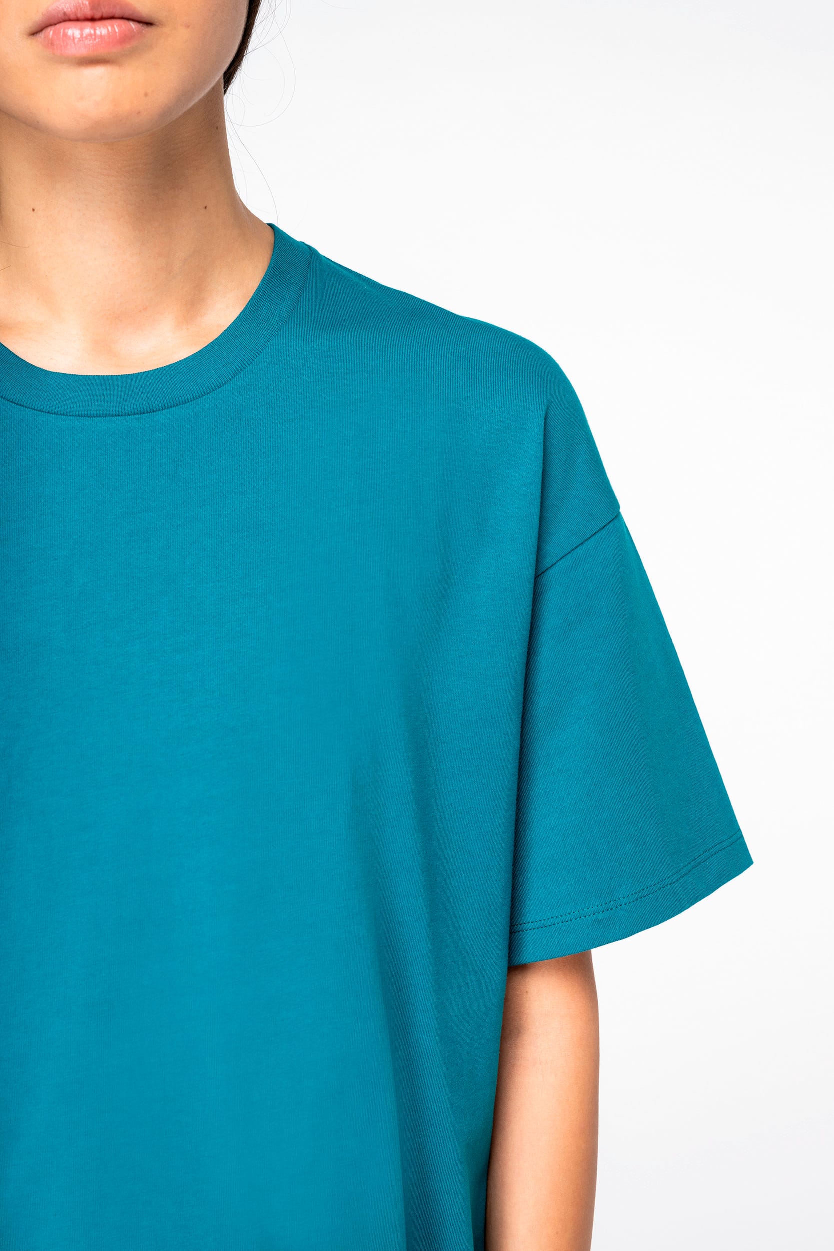 Umweltfreundliches Unisex T-Shirt mit hängenden Schultern