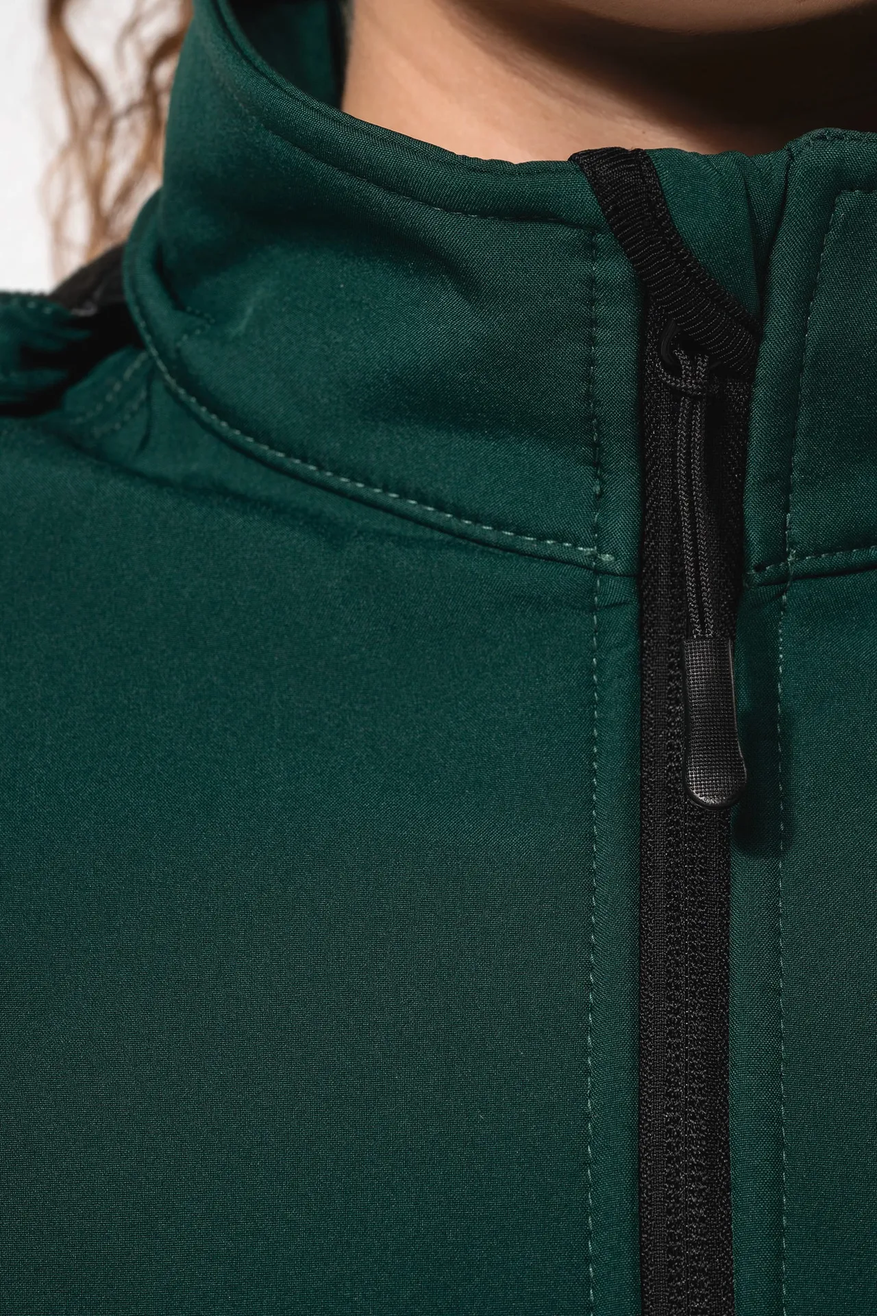 Damen Softshell-Jacke mit Abnehmbare Kapuze