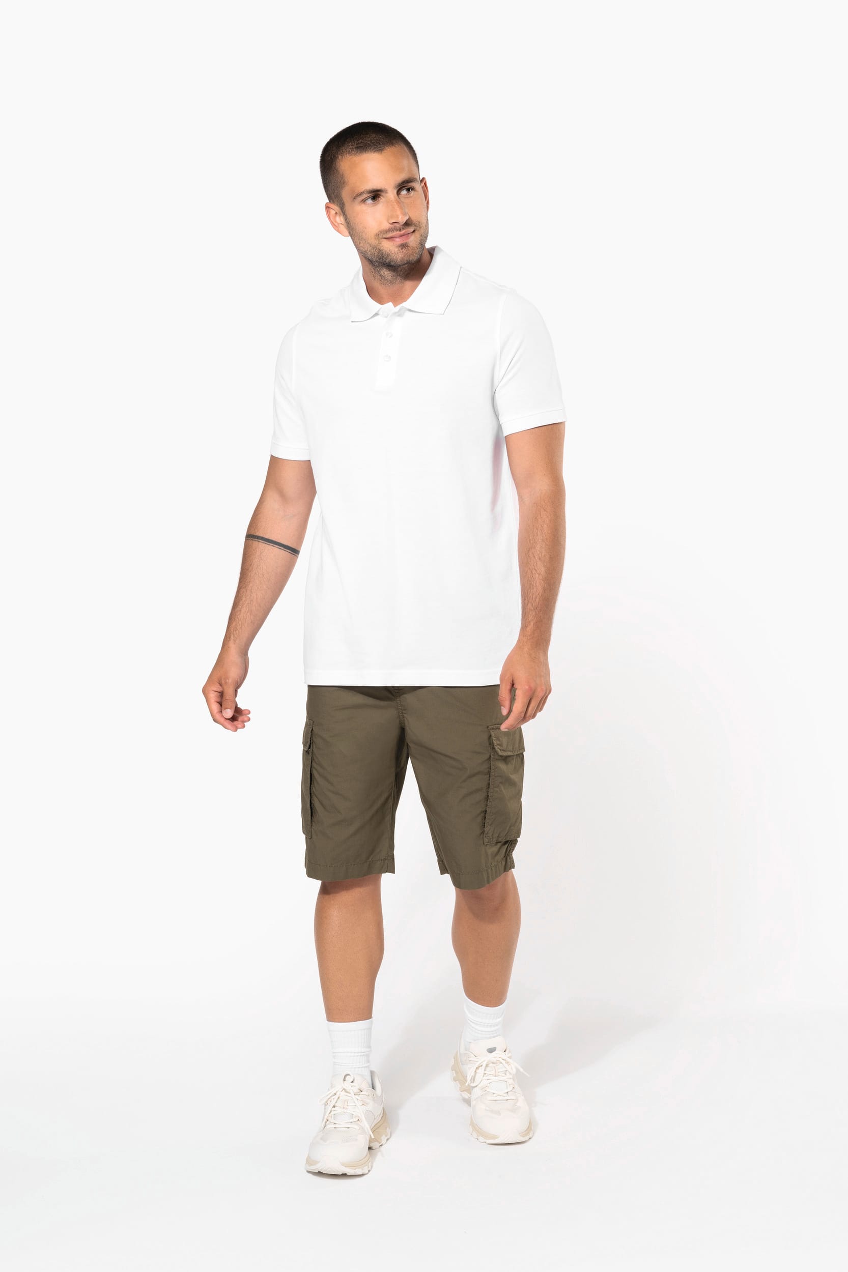 Leichte Bermuda-Shorts für Herren mit mehreren Taschen
