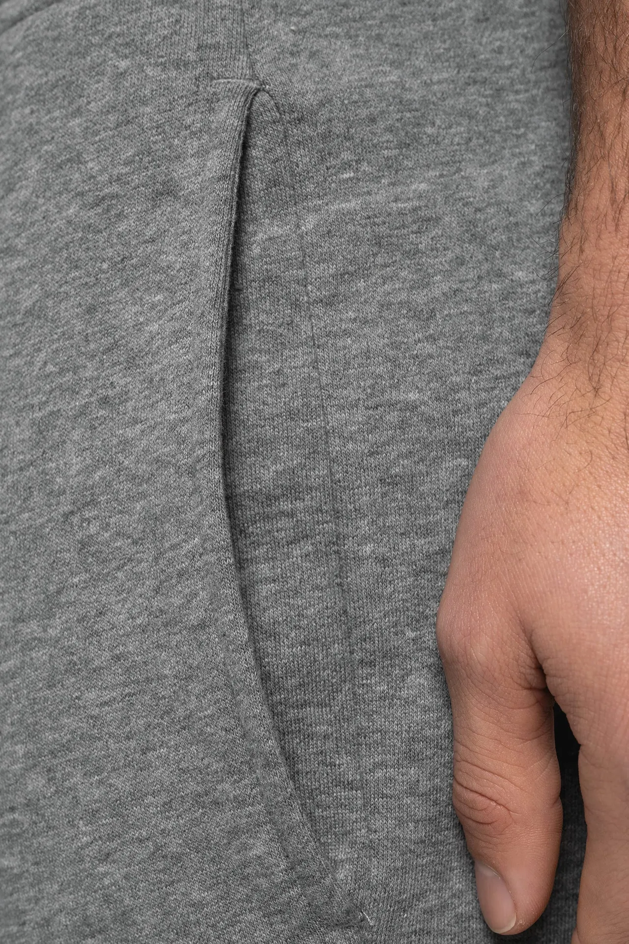 Eco-friendly fleece bermuda shorts