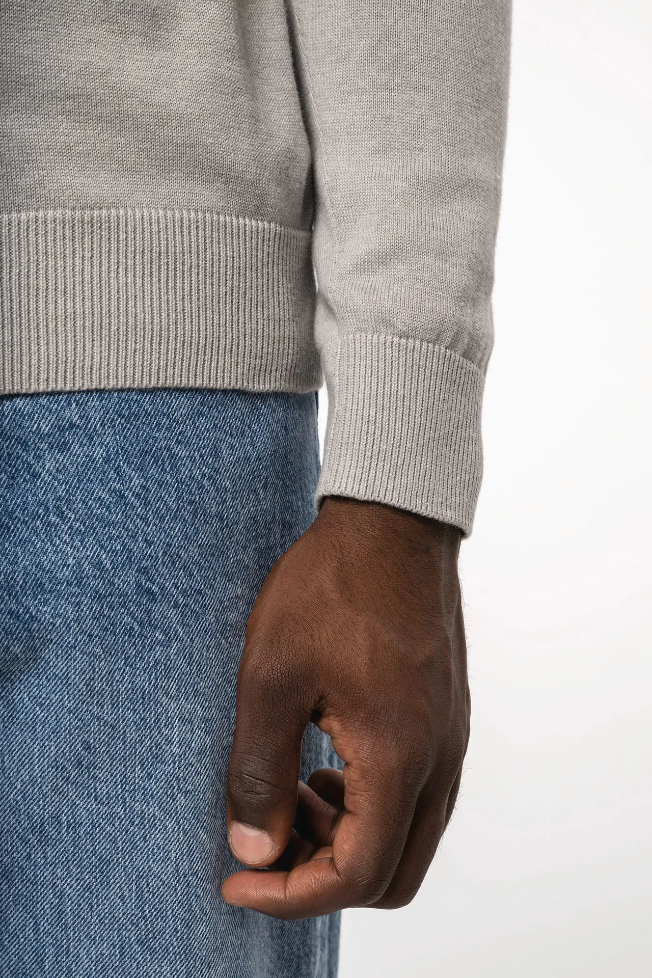 Herrenpullover mit 1/4-Reißverschluss