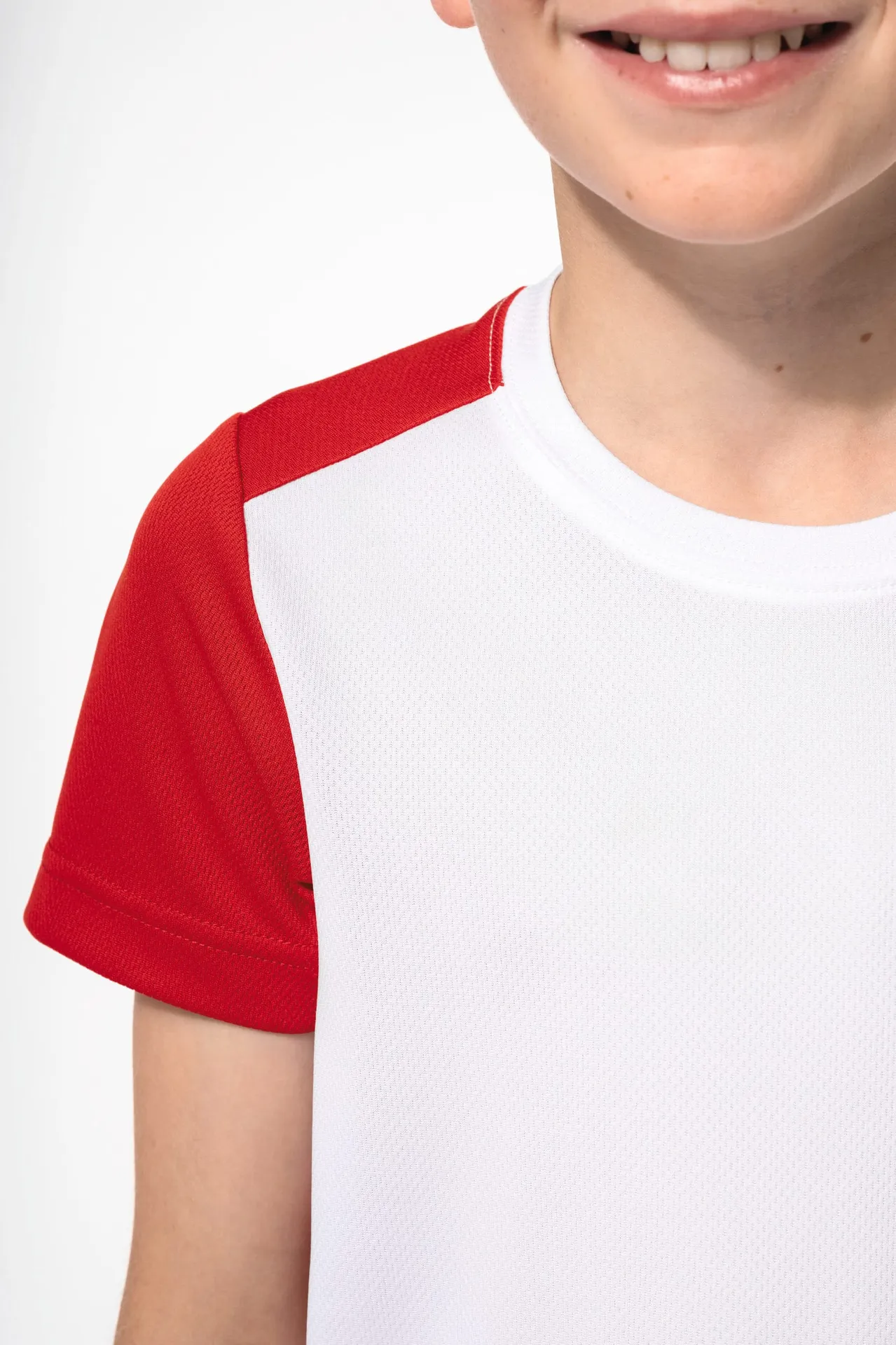 Zweifarbiges umweltfreundliches Sport-T-Shirt für Kinder