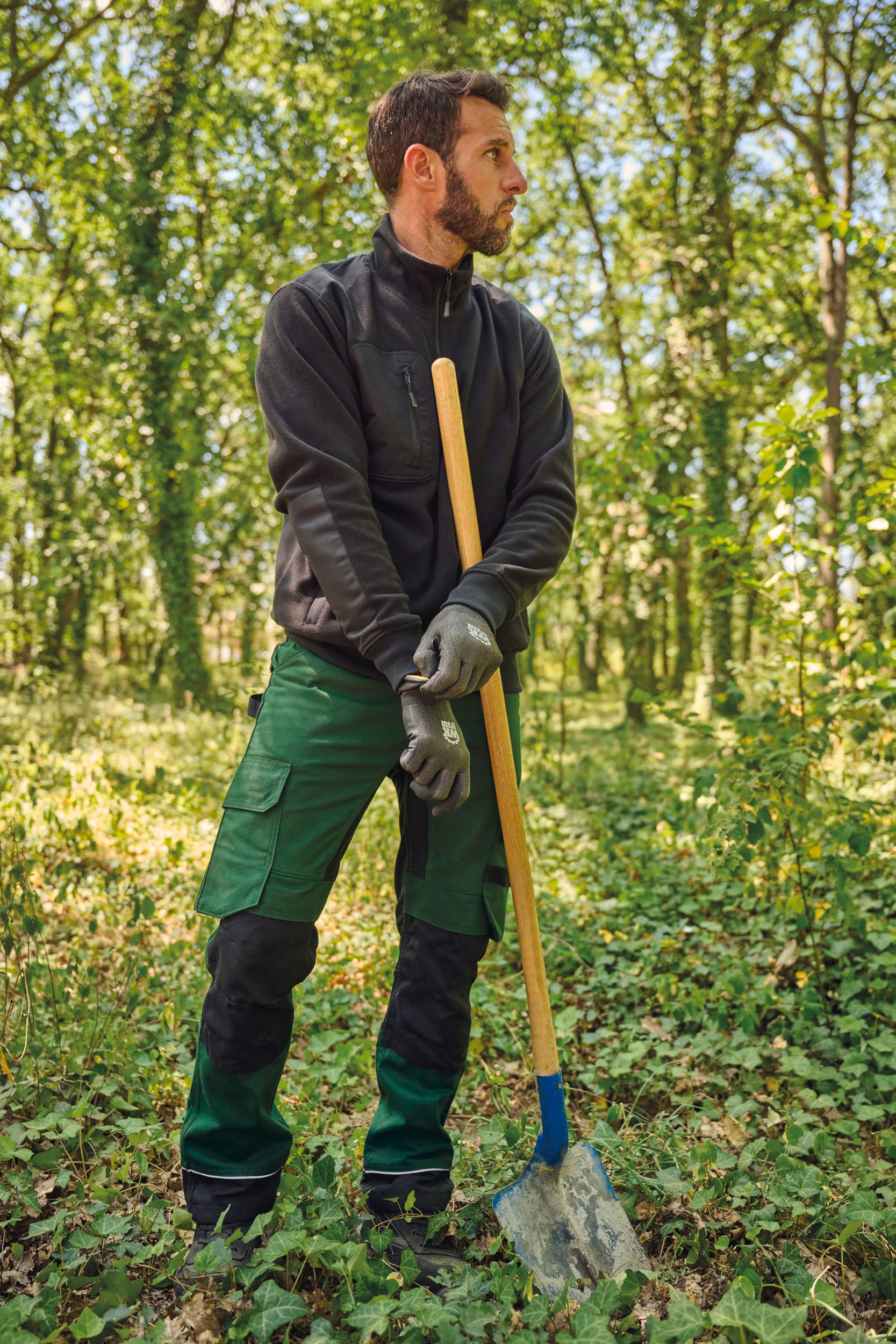 Leistungsstarke Arbeitshose aus Recyclingmaterialen für Herren